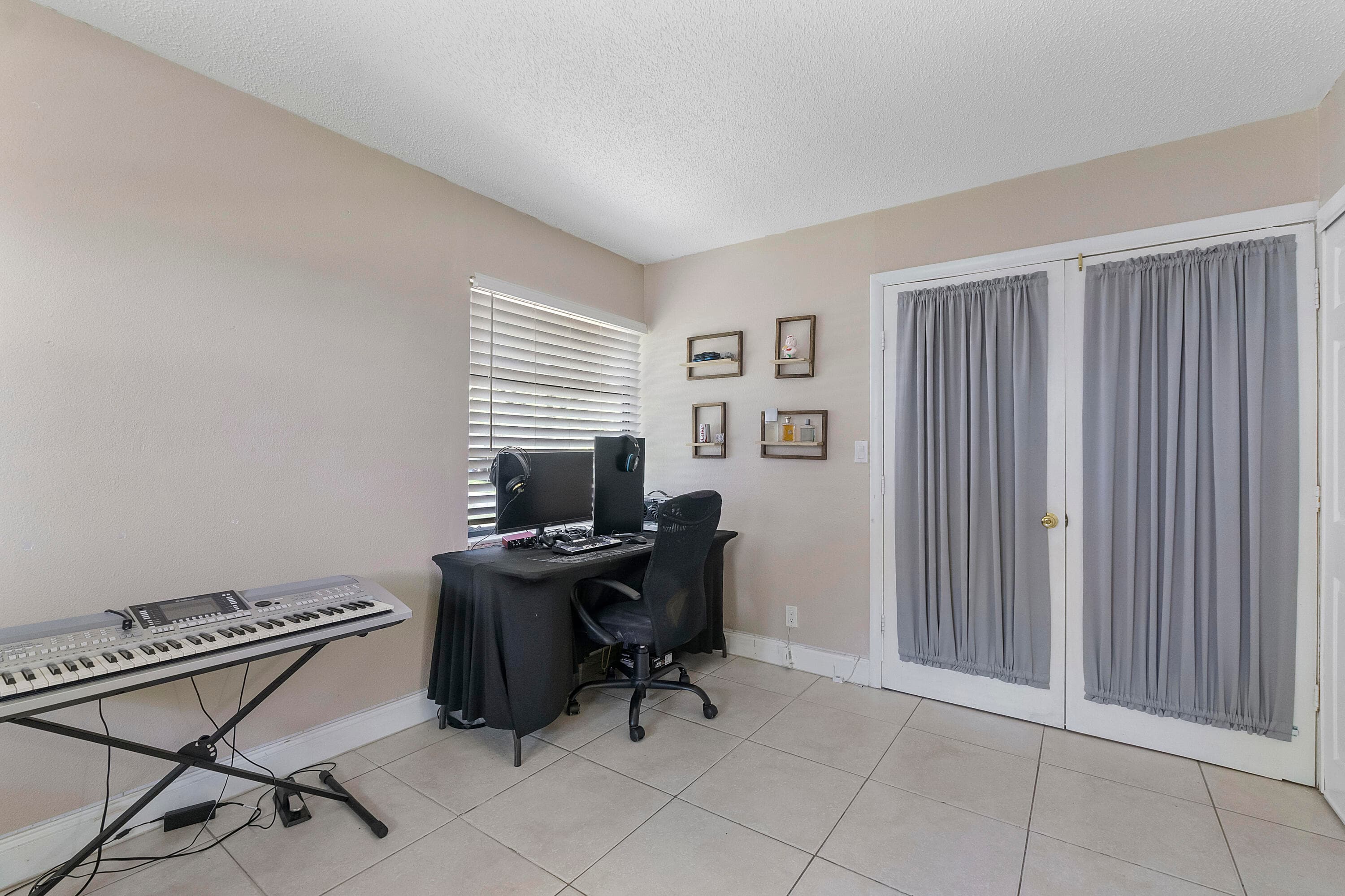4148 Palm Forest Drive S, Delray Beach, FL 33445 — photo 24 of 46
