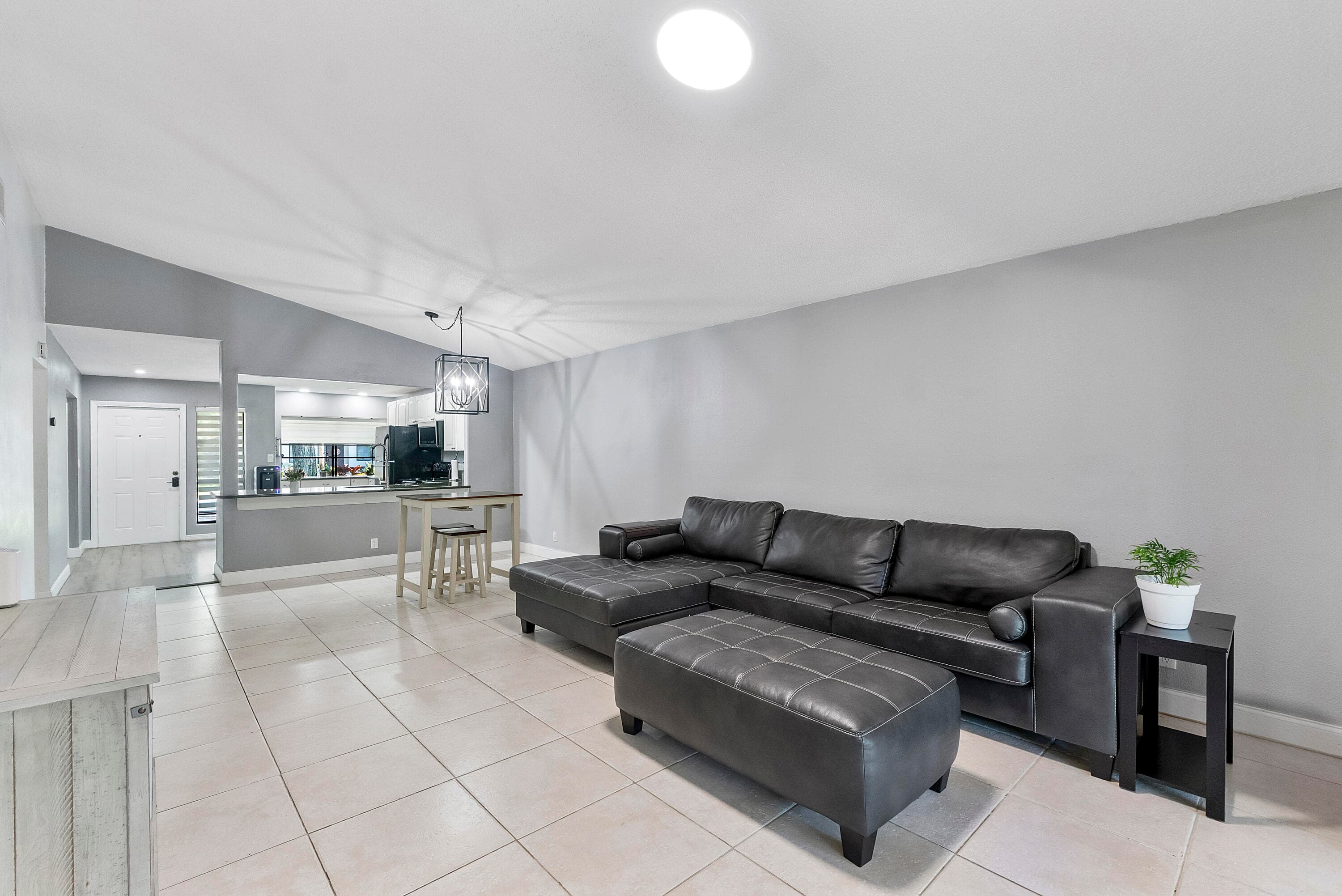 4148 Palm Forest Drive S, Delray Beach, FL 33445 — photo 12 of 46