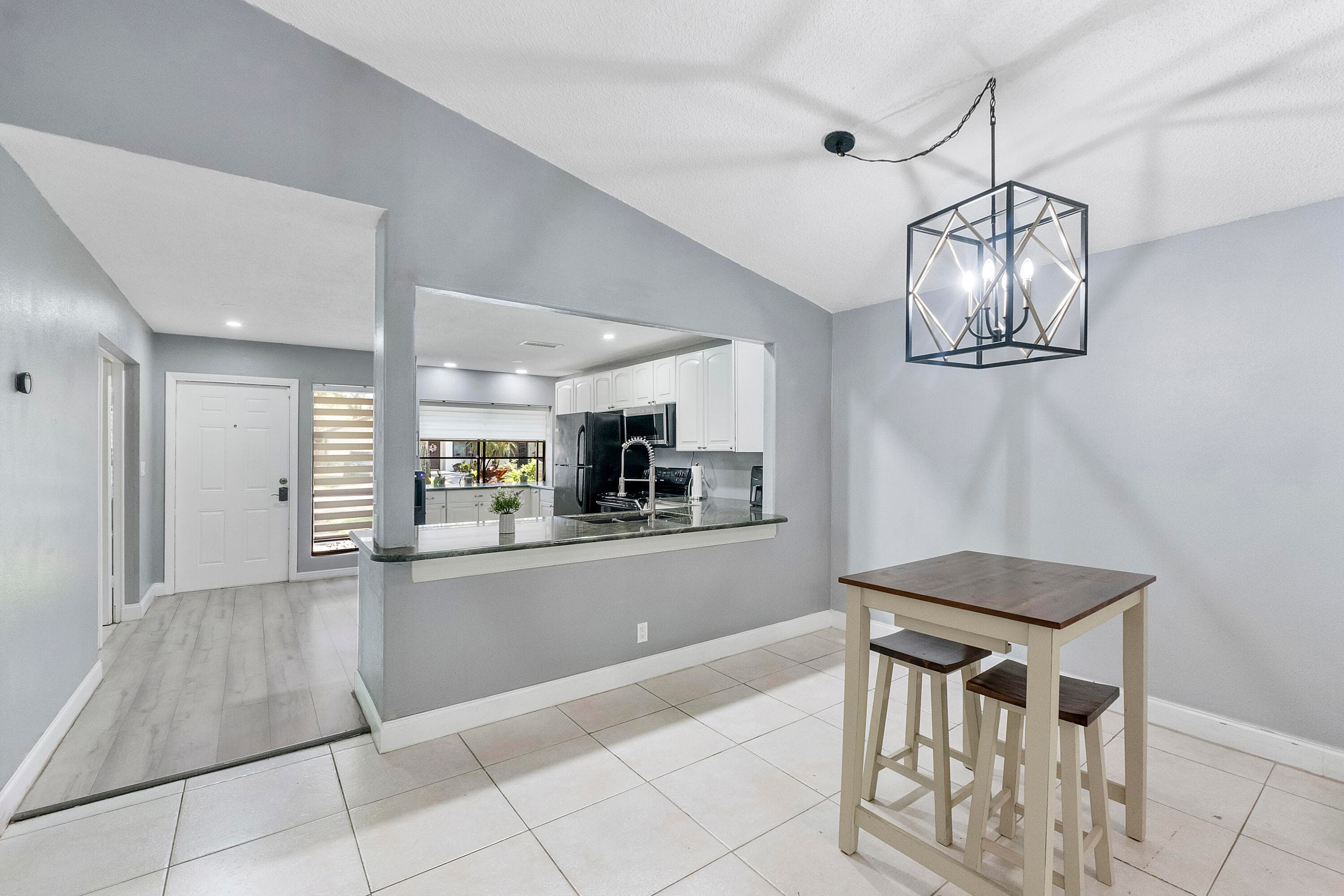 4148 Palm Forest Drive S, Delray Beach, FL 33445 — photo 8 of 46