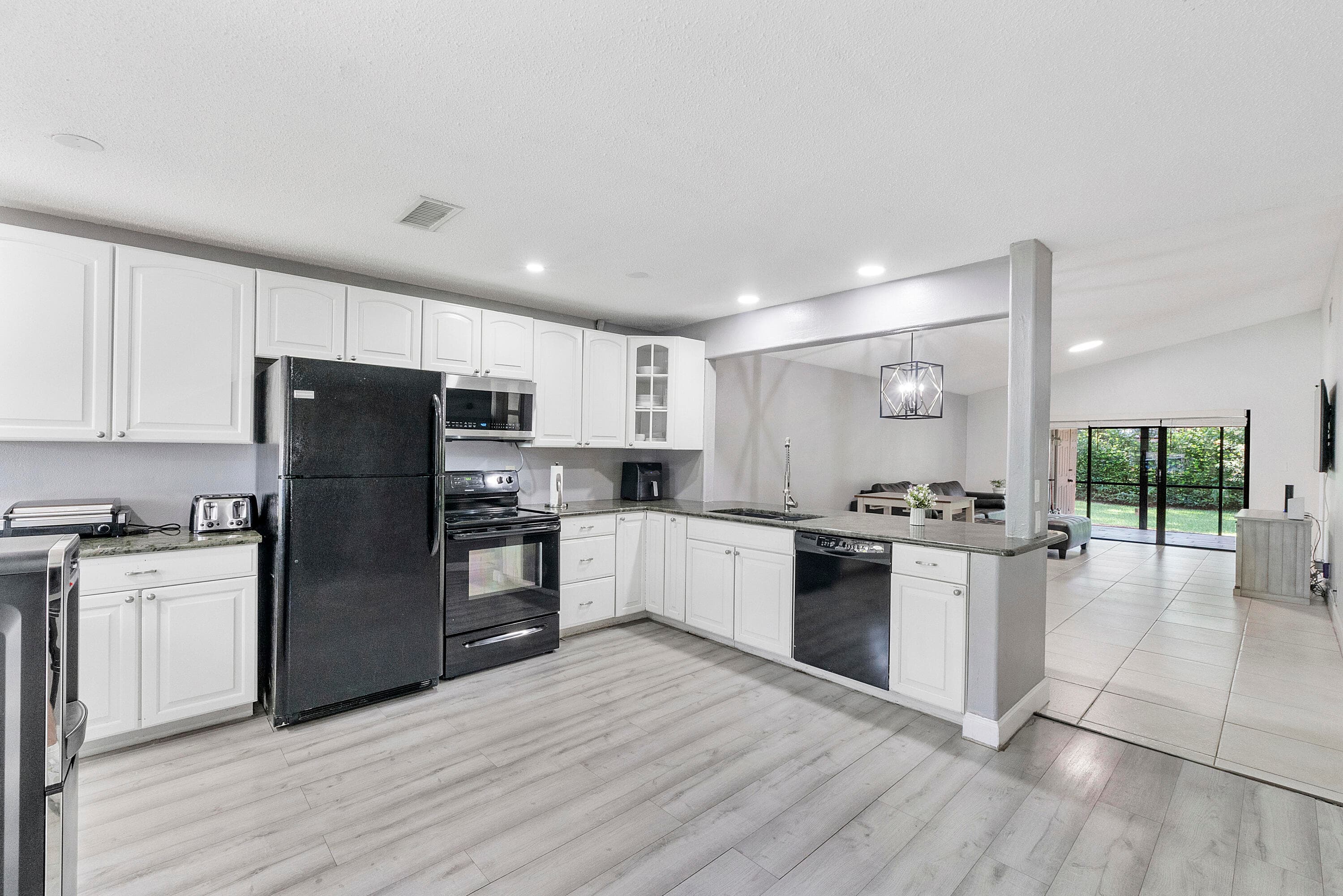 4148 Palm Forest Drive S, Delray Beach, FL 33445 — photo