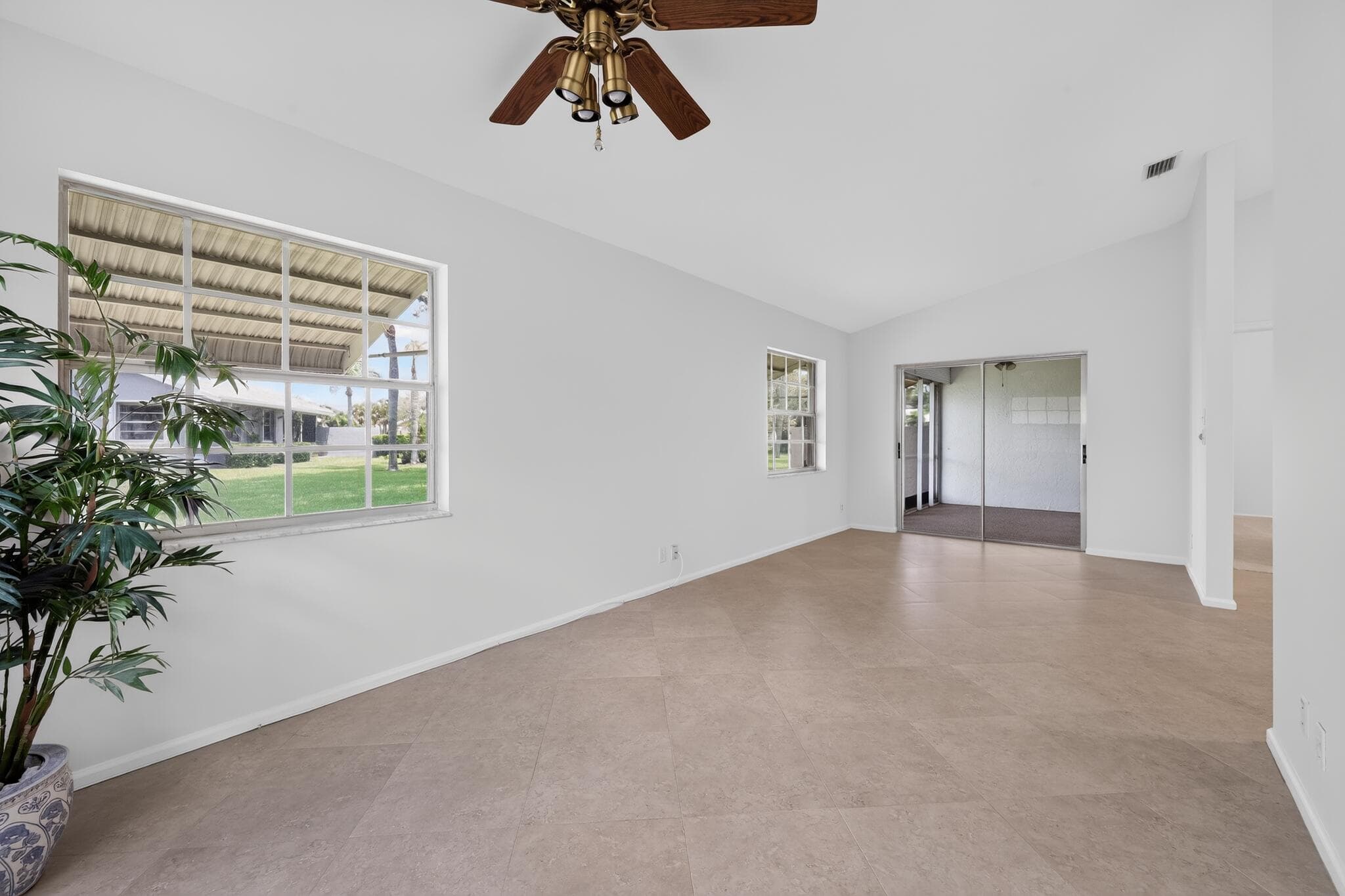 3882 Dafilee Circle, West Palm Beach, FL 33417 — photo 21 of 40