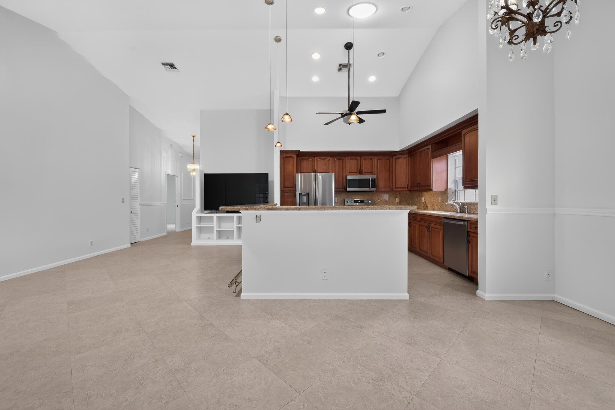 3882 Dafilee Circle, West Palm Beach, FL 33417 — photo 13 of 40