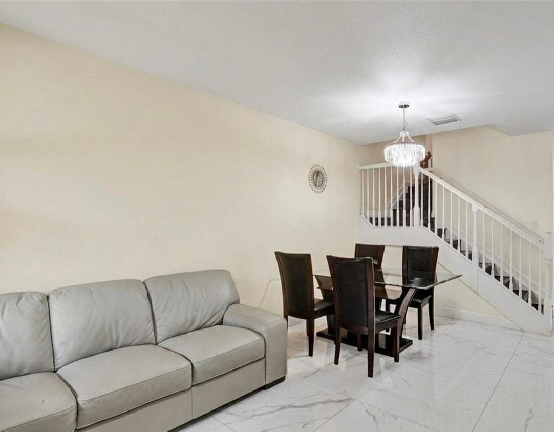 8768 NW 98th Avenue 8768, Doral, FL 33178 — photo 6 of 40