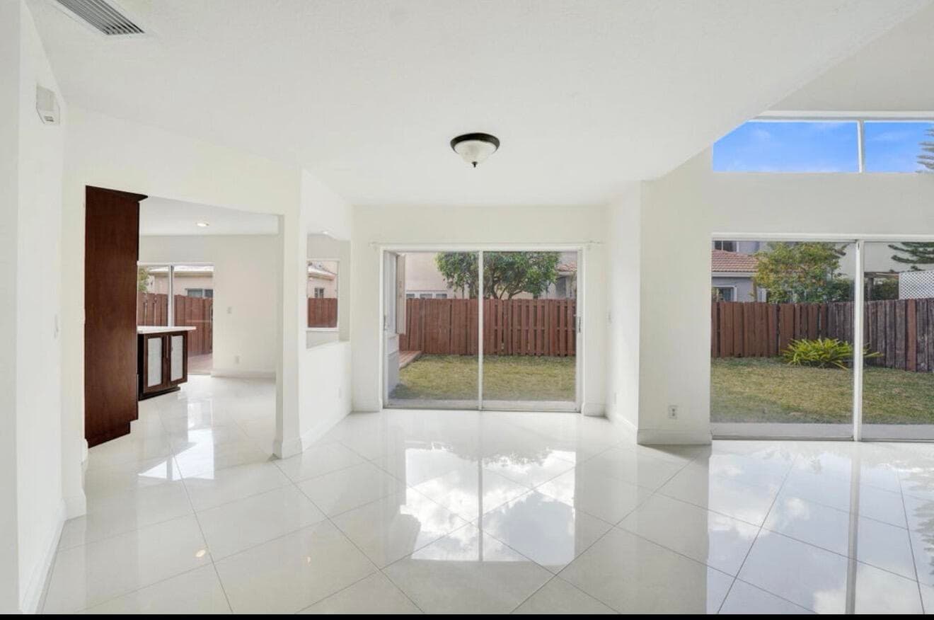 11208 Rhapsody Road, Hollywood, FL 33026 — photo 8 of 22