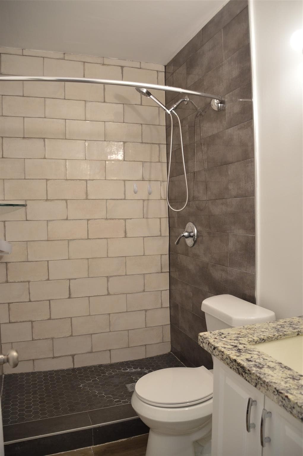 819 NE 14th Court B, Fort Lauderdale, FL 33304 — photo 4 of 9