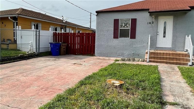 163 SW 5th Street, Deerfield Beach, FL 33441 — photo 6 of 19