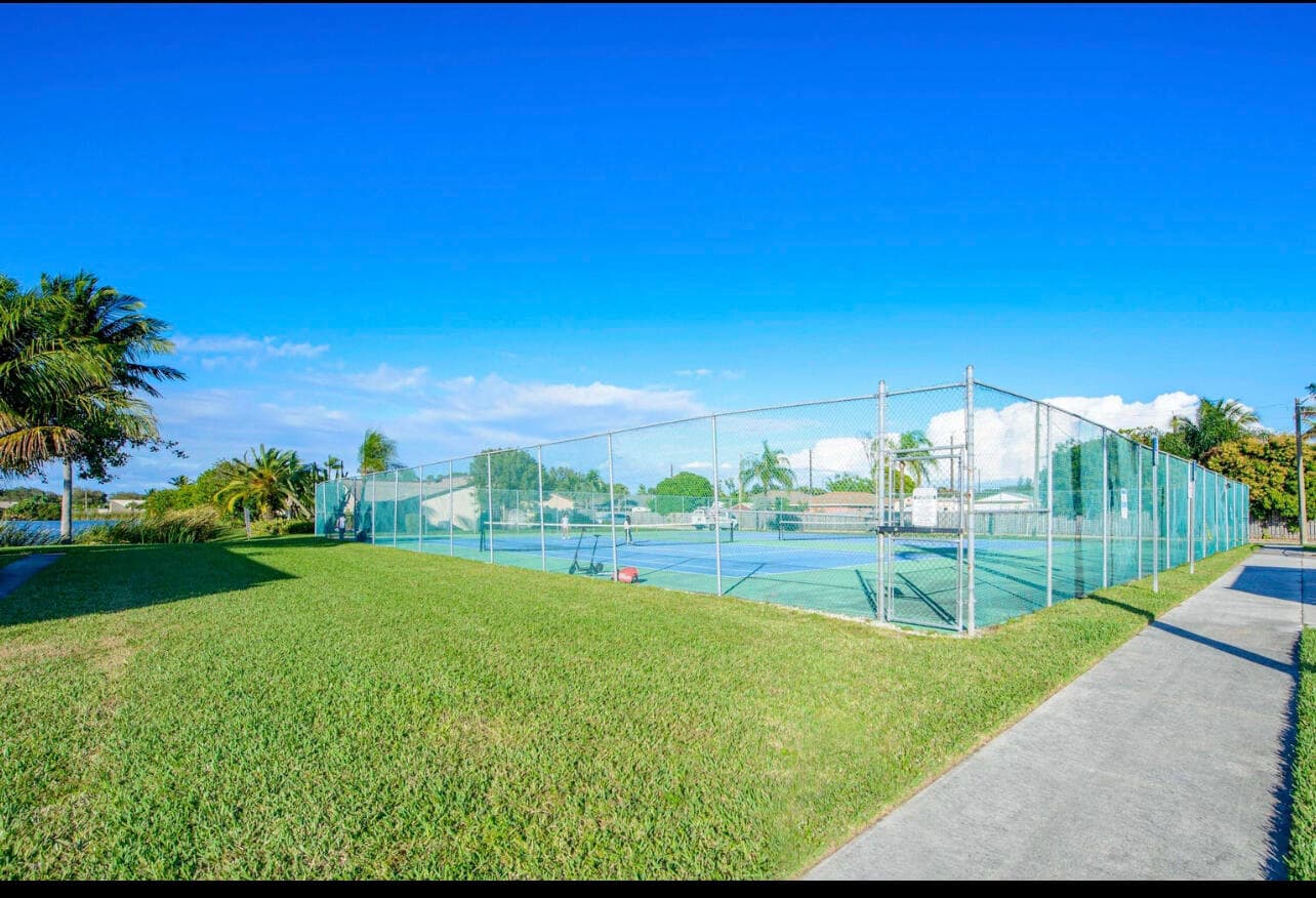 4101 N Waterview Circle 41-a, Palm Springs, FL 33461 — photo 18 of 20