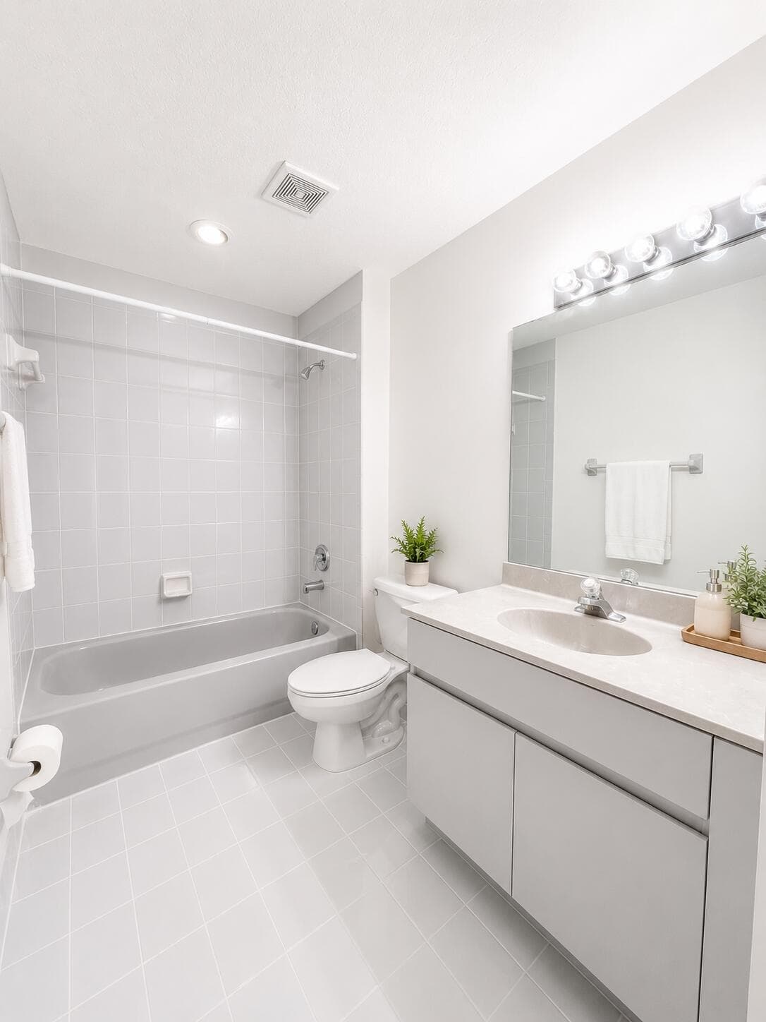 6560 Villa Sonrisa Drive 1321, Boca Raton, FL 33433 — photo 7 of 11