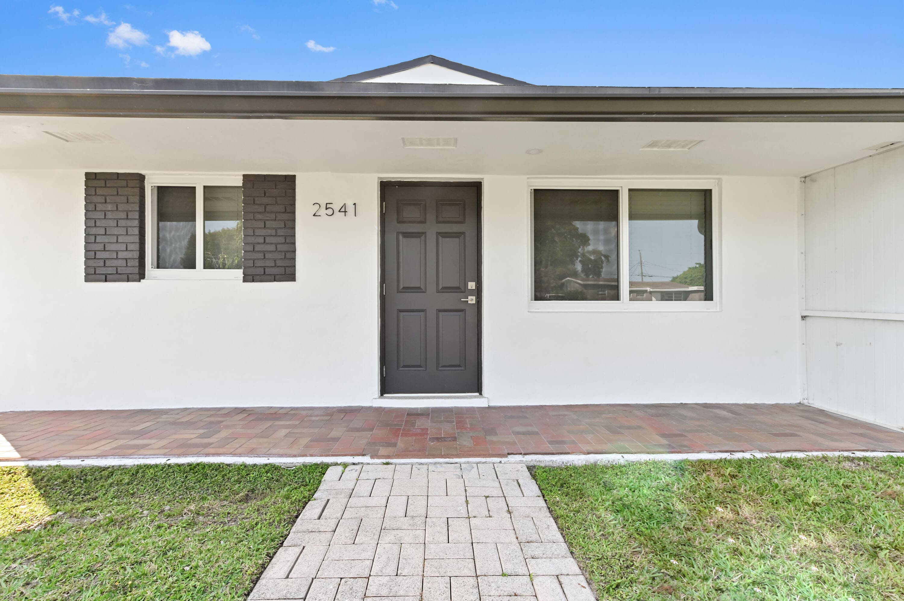 2541 NW 64th Terrace, Margate, FL 33063 — photo 2 of 14