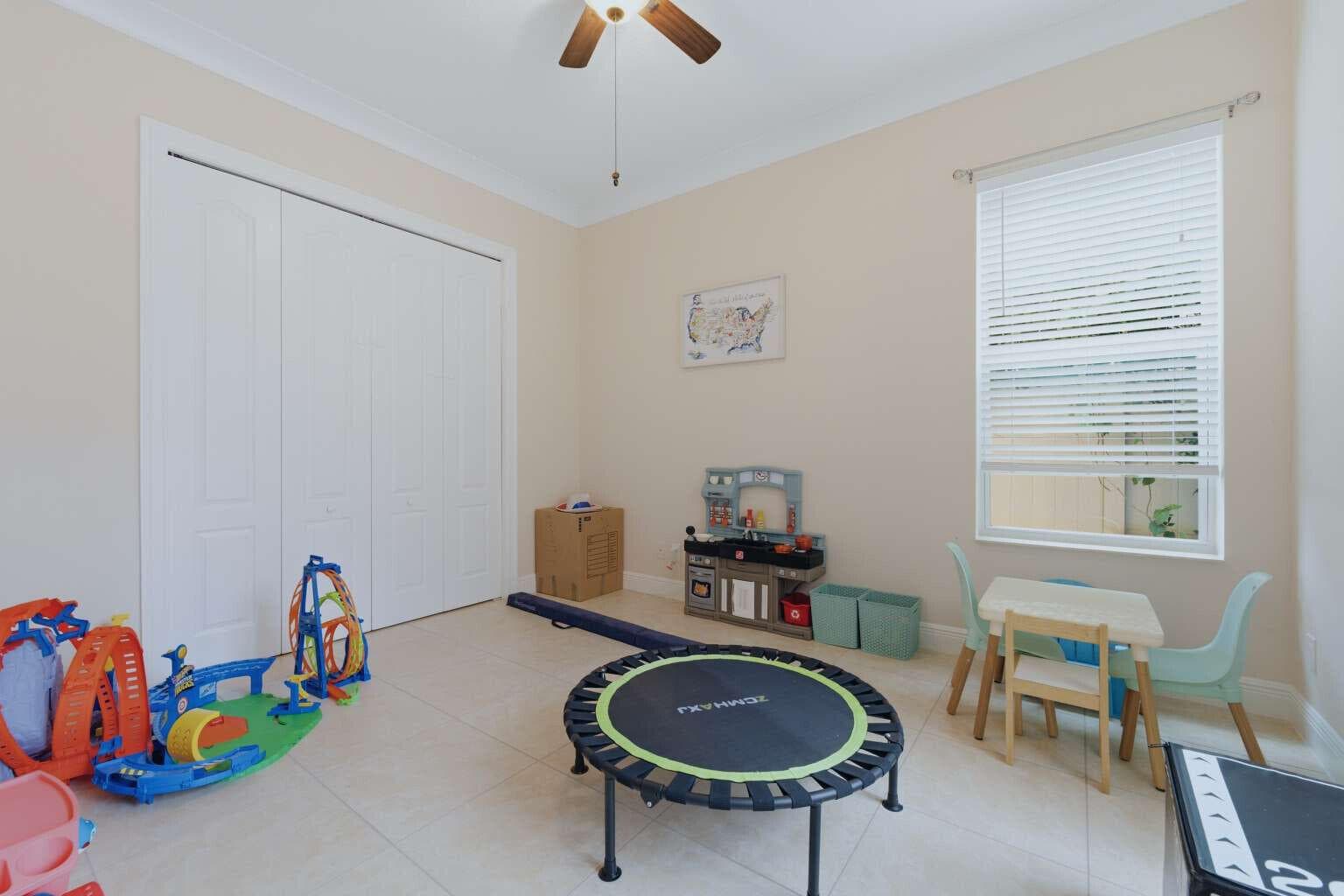 9190 Nugent Trail, West Palm Beach, FL 33411 — photo 13 of 35