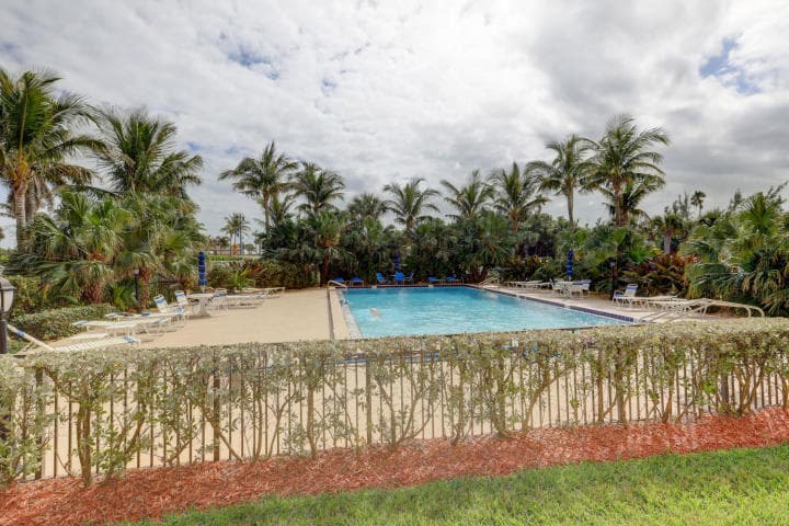 801 S Ocean Drive 701, Fort Pierce, FL 34949 — photo 14 of 18