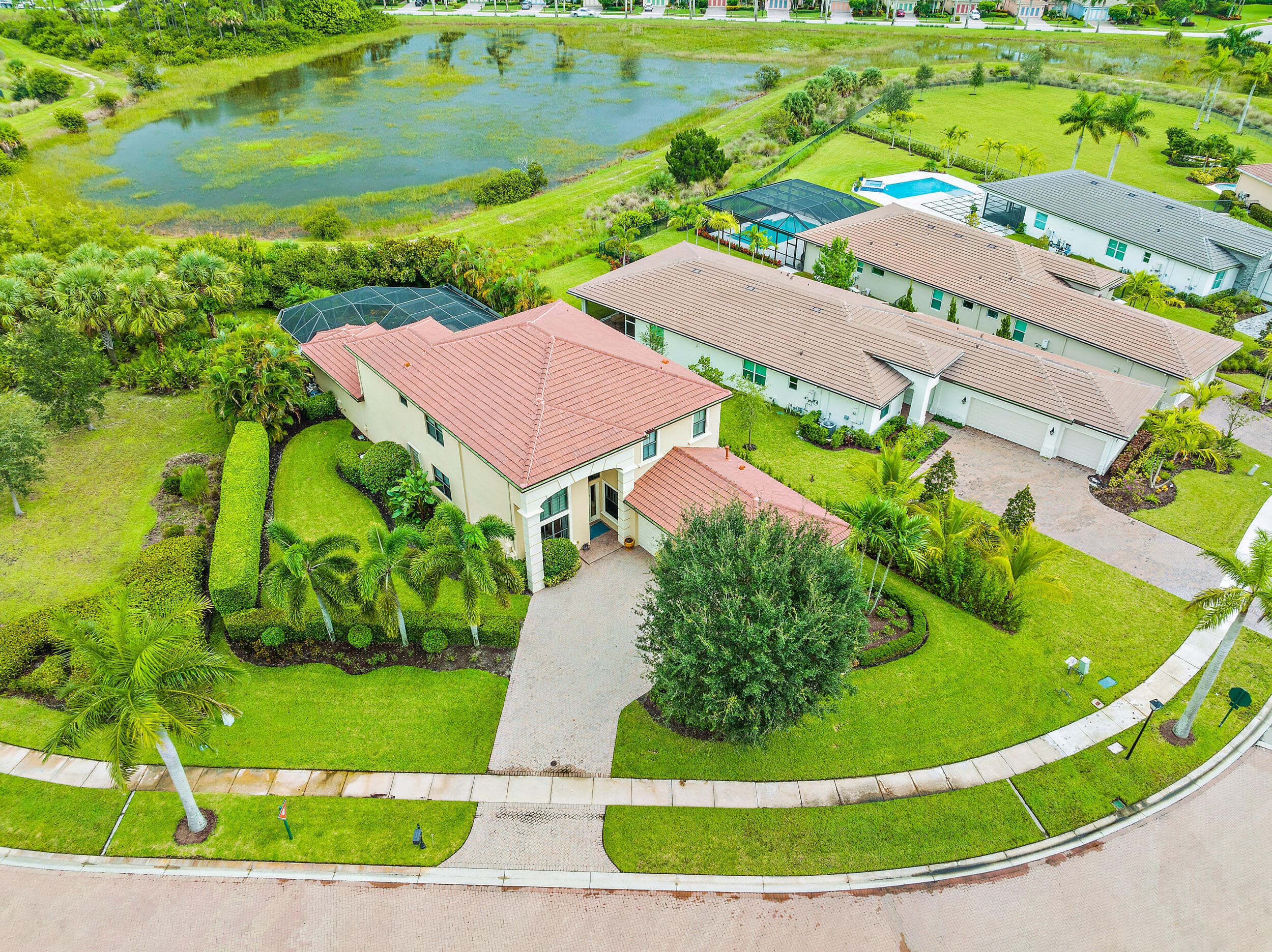 6786 Fox Hollow Drive, West Palm Beach, FL 33412 — photo 2 of 76