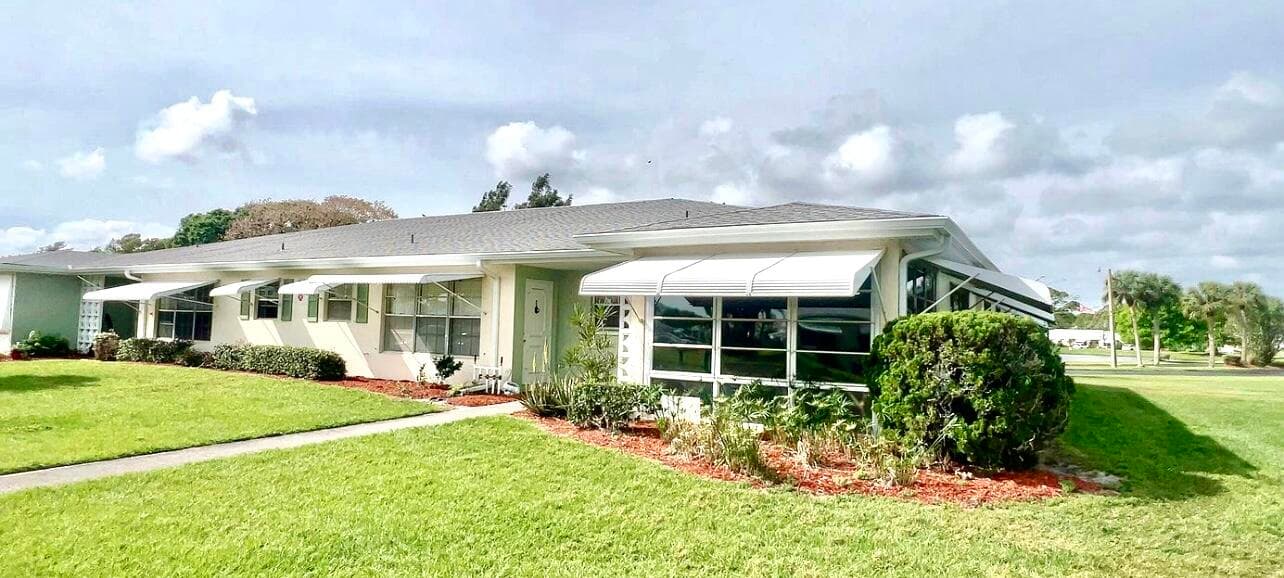905 Savannas Point Drive D, Fort Pierce, FL 34982 — photo 3 of 23