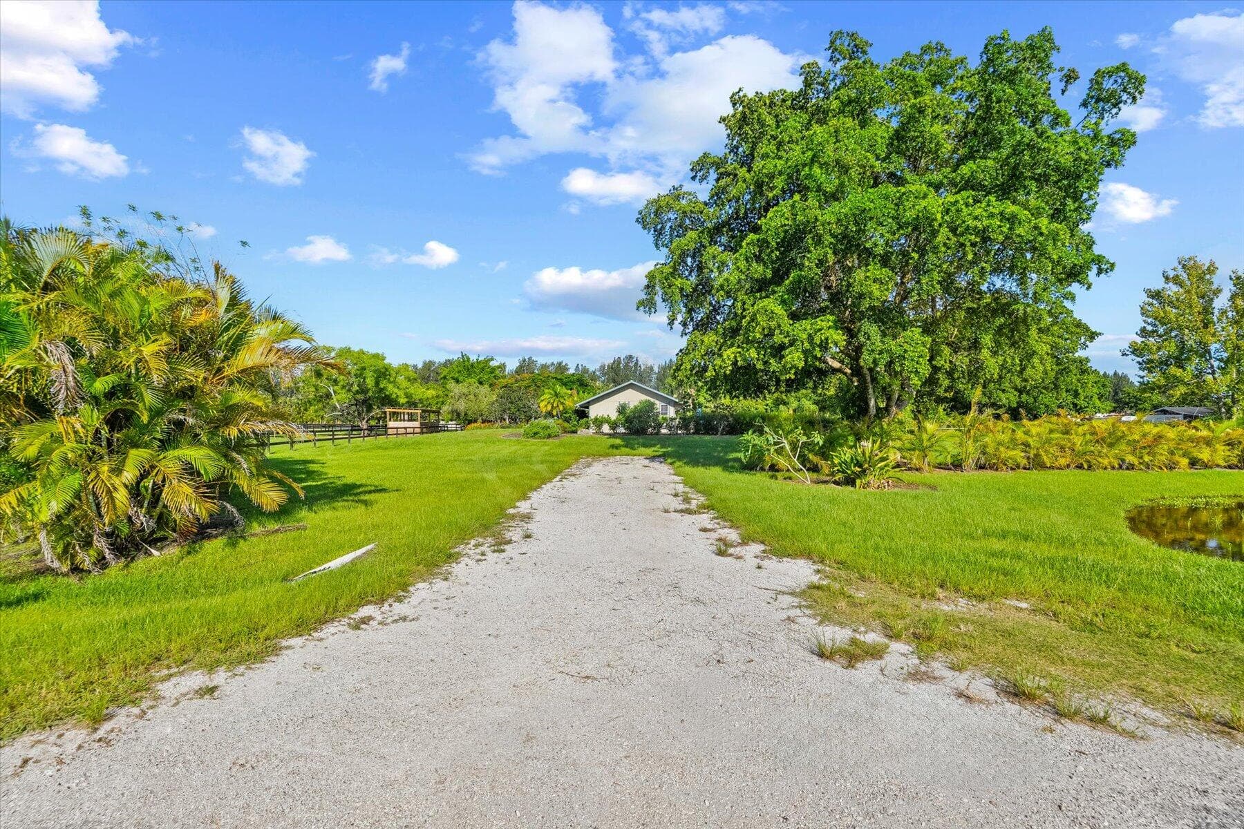 9405 102nd Place S, Boynton Beach, FL 33473 — photo 11 of 59