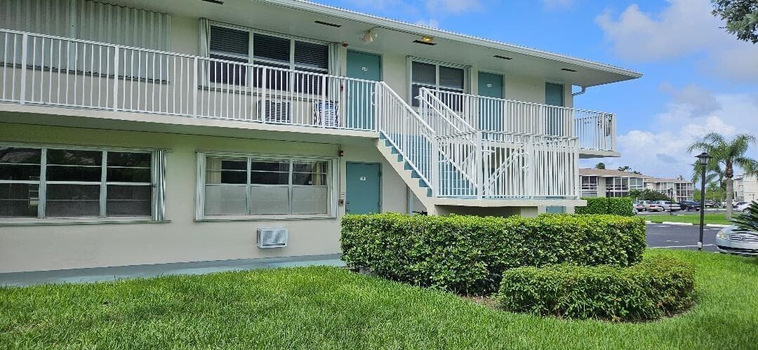 880 W Horizons 111, Boynton Beach, FL 33435 — photo 3 of 18