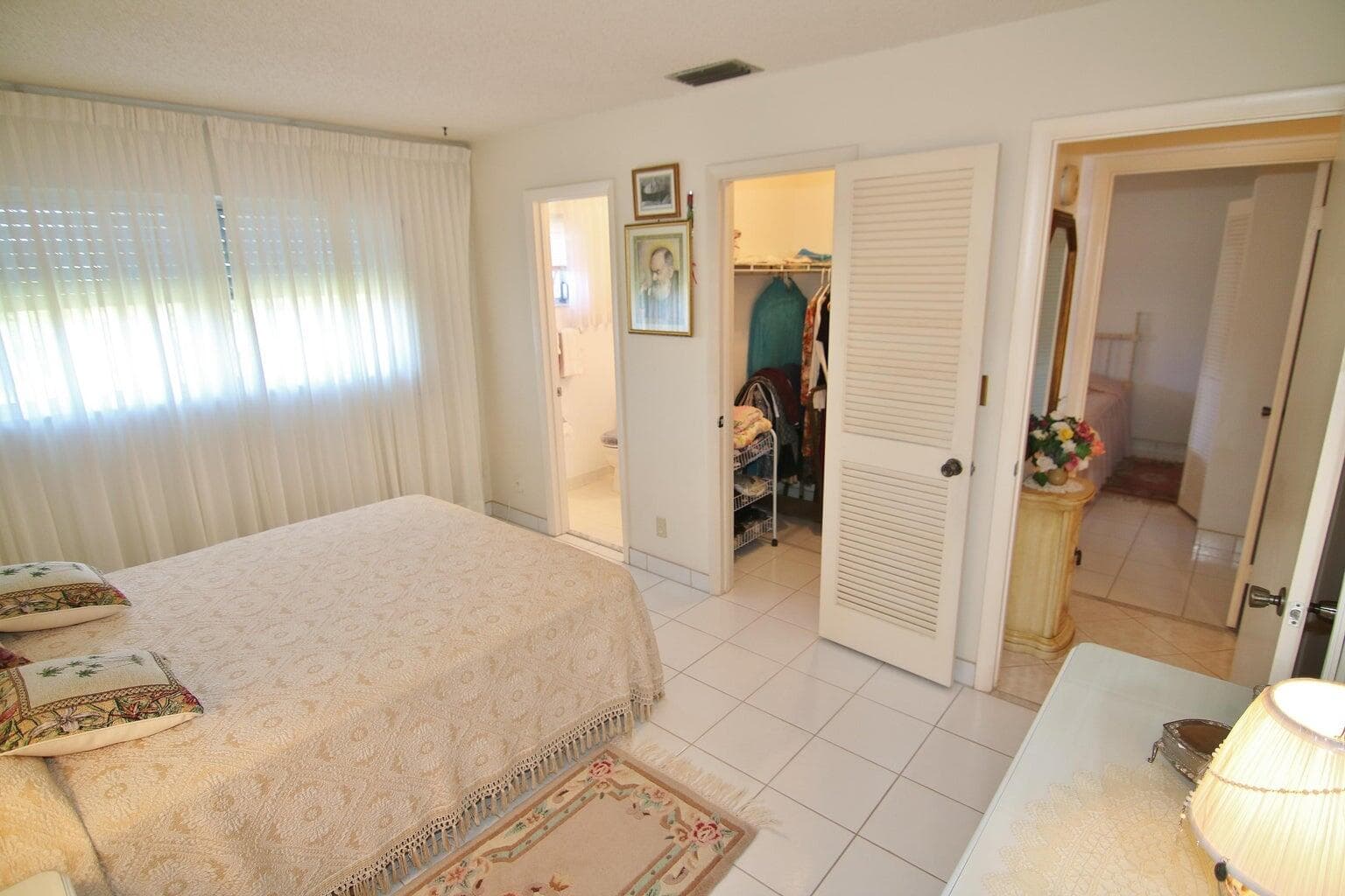 1753 3rd Avenue N 206, Lake Worth Beach, FL 33460 — photo 9 of 18