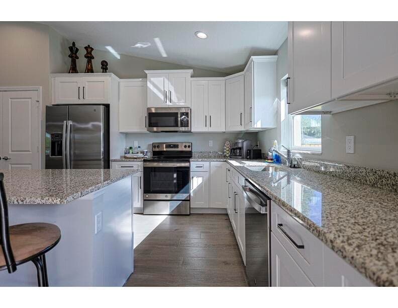 6106 Bamboo Drive, Fort Pierce, FL 34982 — photo 3 of 33