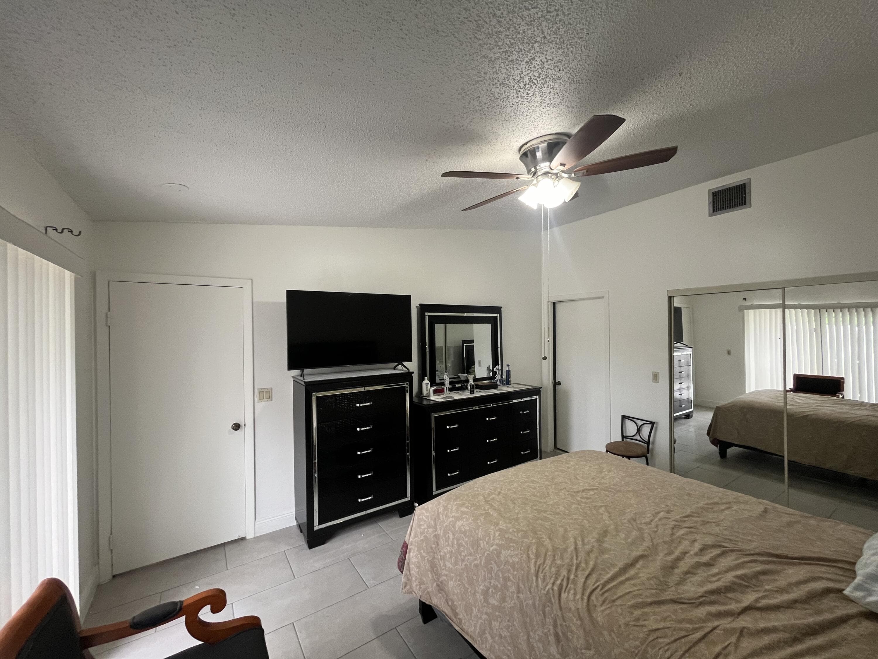 172 Meadows Drive, Boynton Beach, FL 33436 — photo 11 of 15