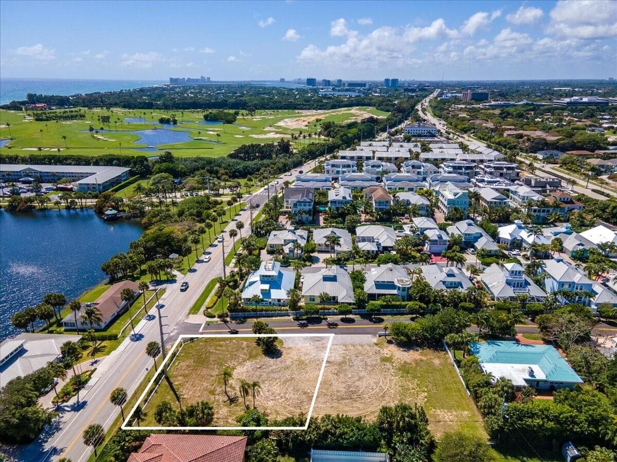 401 Olympus Drive, Juno Beach, FL 33408 — photo 4 of 14