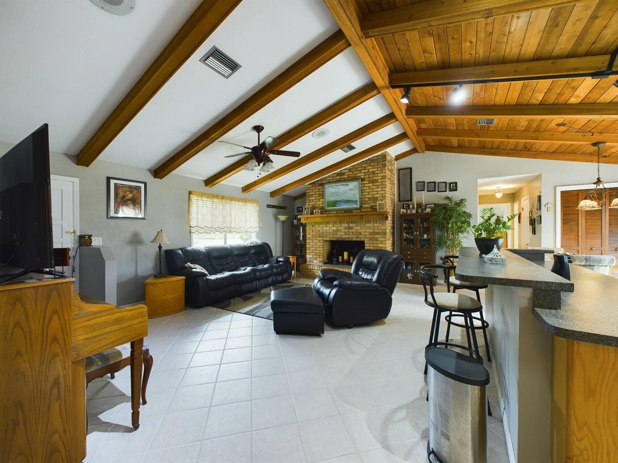 1517 SW 7th Avenue, Okeechobee, FL 34974 — photo 8 of 51