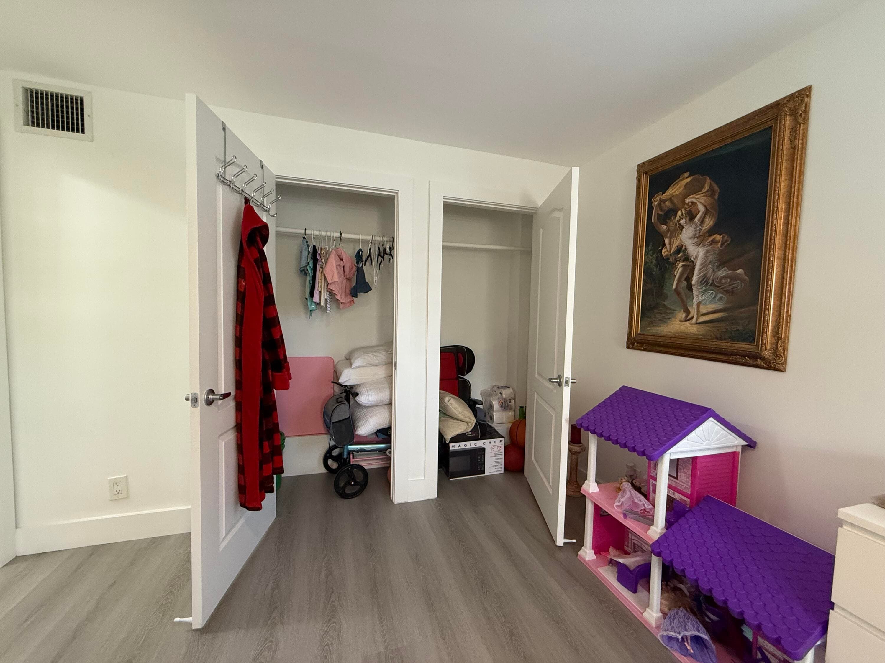 303 NW 28 Way, Fort Lauderdale, FL 33311 — photo 18 of 33