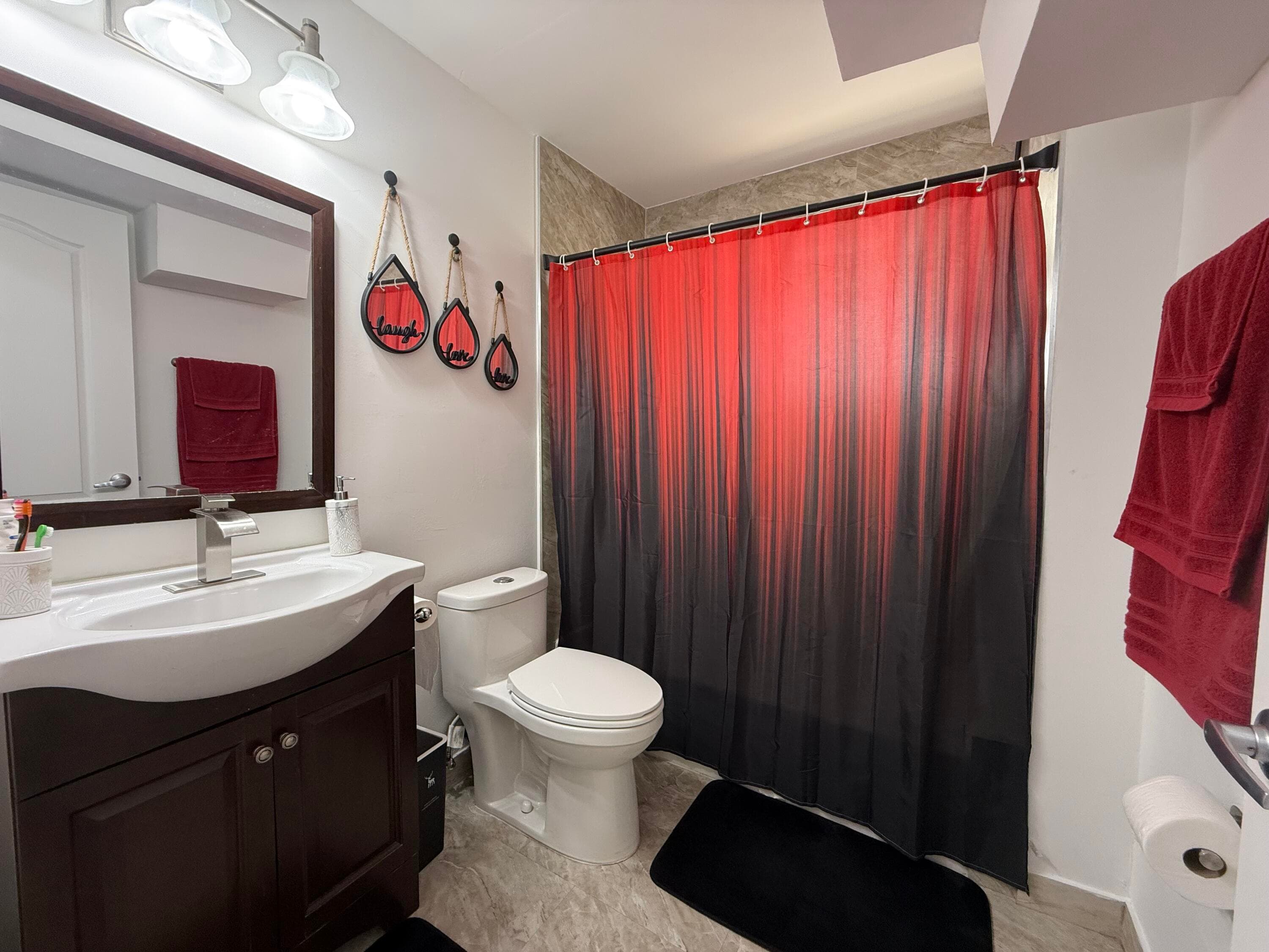 303 NW 28 Way, Fort Lauderdale, FL 33311 — photo 19 of 33