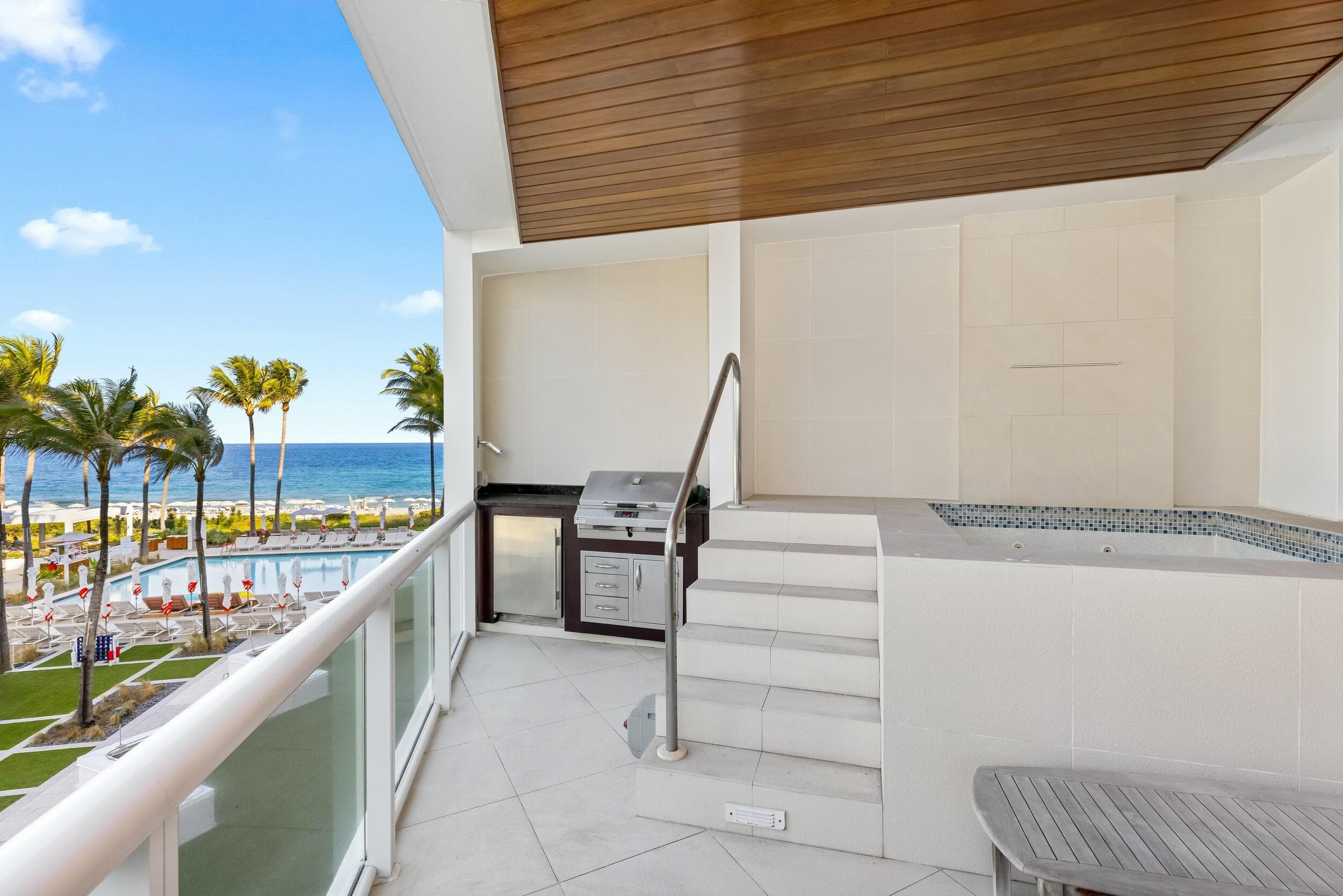 1000 S Ocean Boulevard 208, Boca Raton, FL 33432 — photo 10 of 34