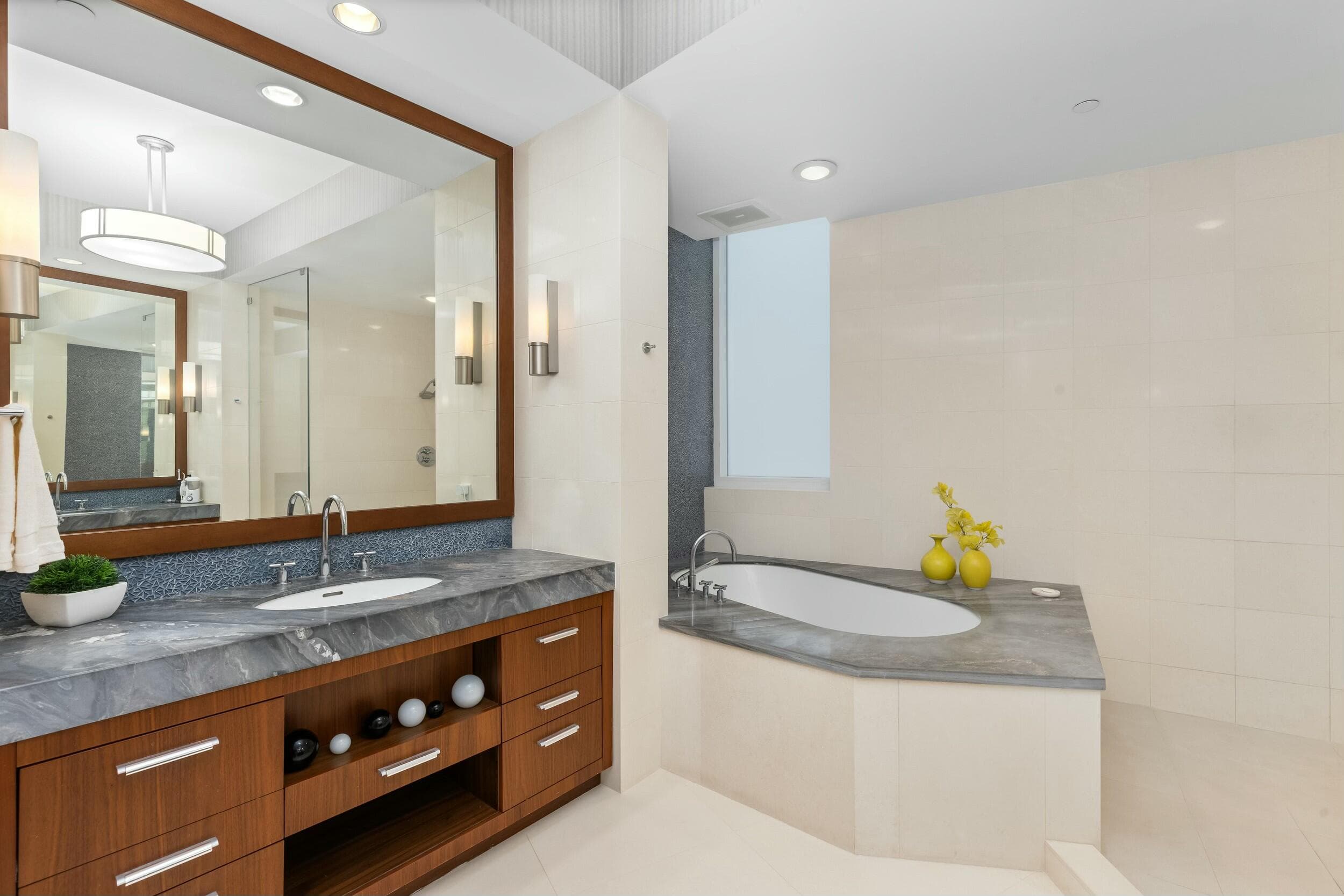 1000 S Ocean Boulevard 208, Boca Raton, FL 33432 — photo 17 of 34