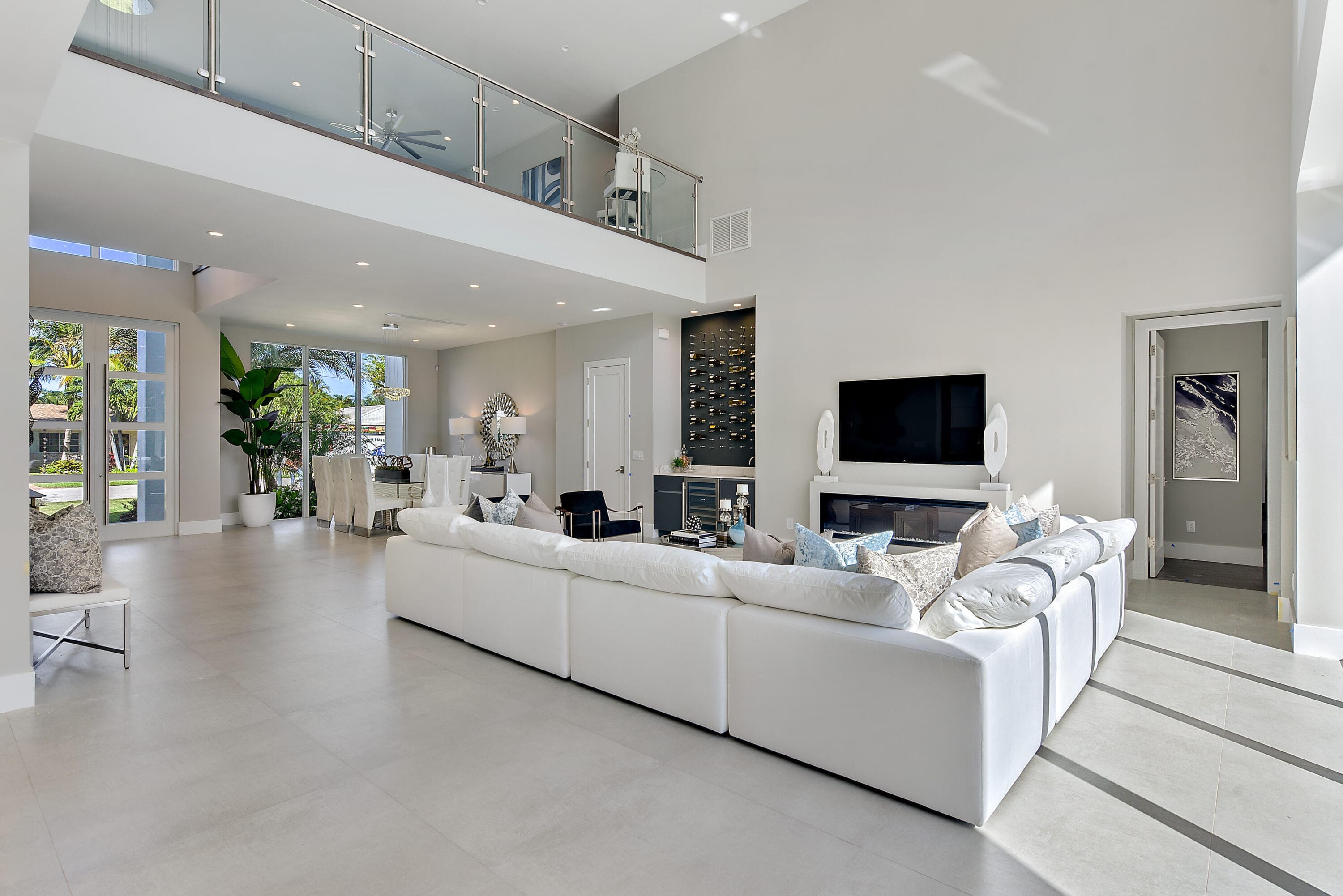 2627 NE 14th Street, Fort Lauderdale, FL 33304 — photo 15 of 18