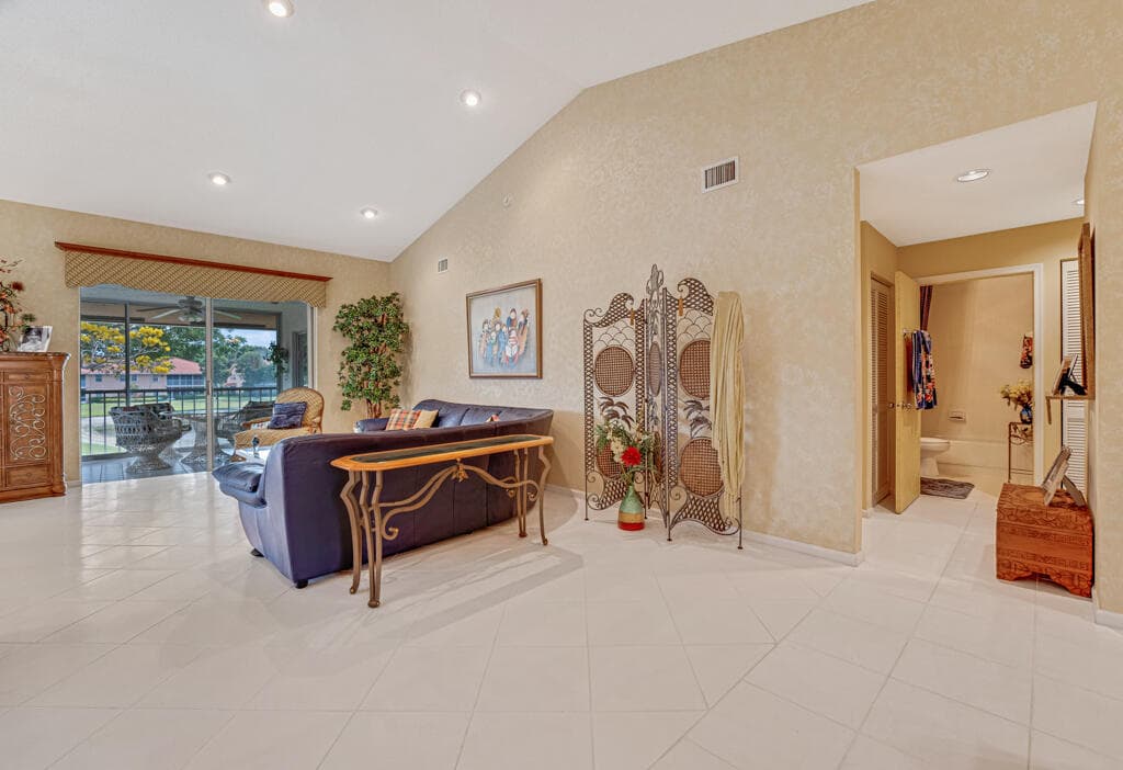 9805 Shadybrook 201 Drive 201, Boynton Beach, FL 33437 — photo 6 of 49