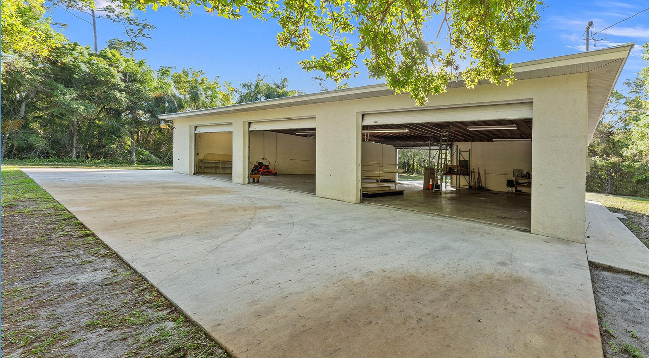 11541 Okeechobee Road, Fort Pierce, FL 34945 — photo 4 of 46