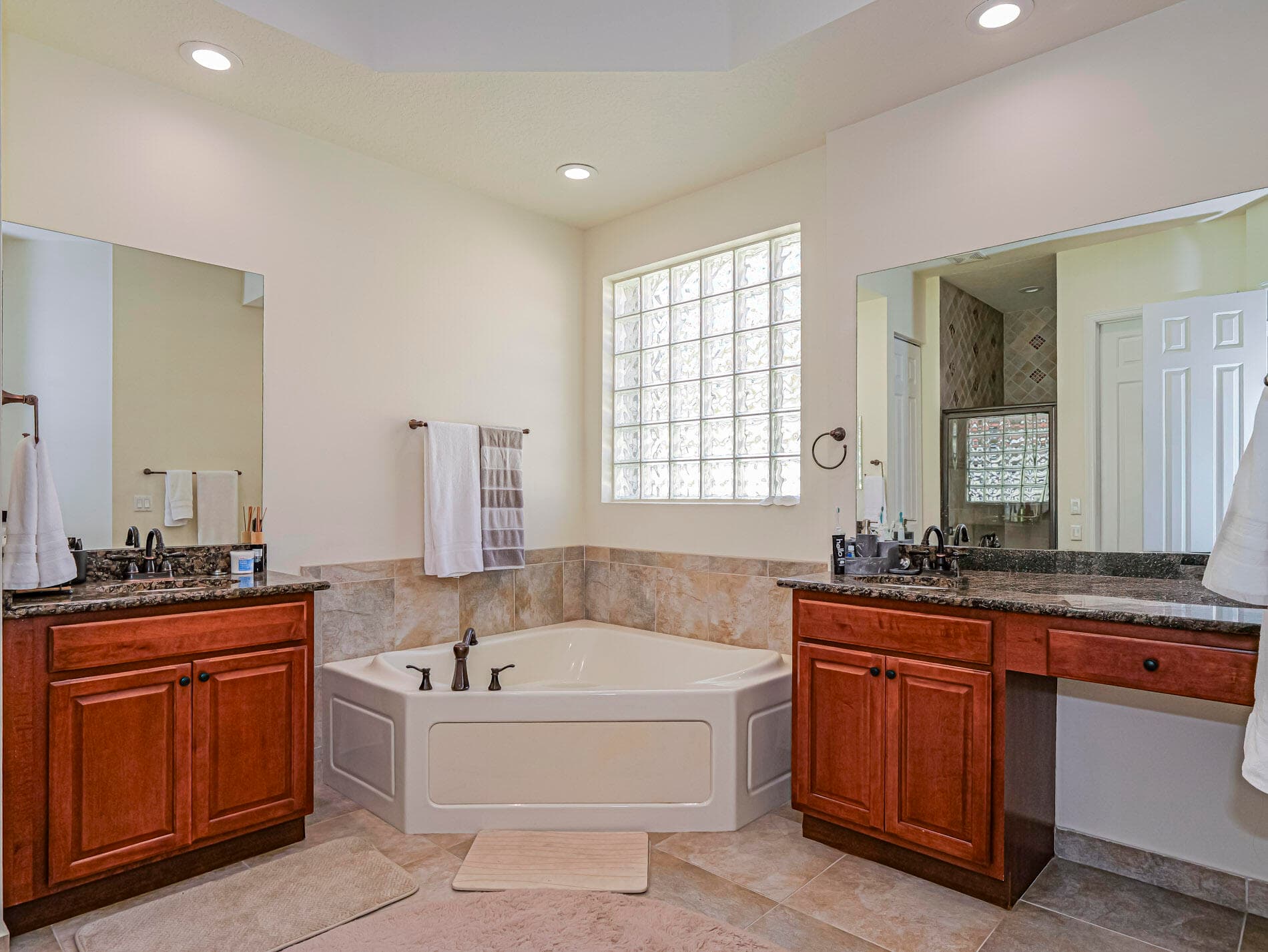 5558 55th Avenue, Vero Beach, FL 32967 — photo 12 of 36