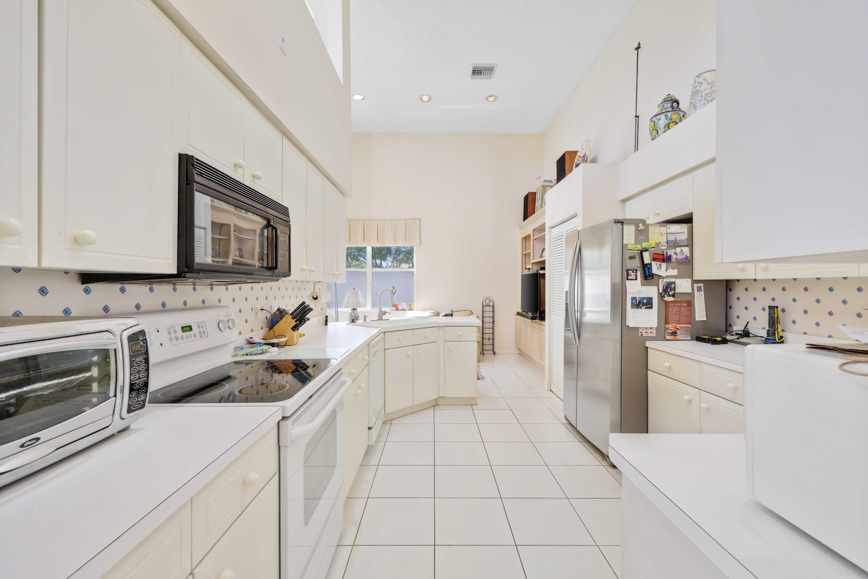 2502 NW 66th Drive, Boca Raton, FL 33496 — photo 8 of 33