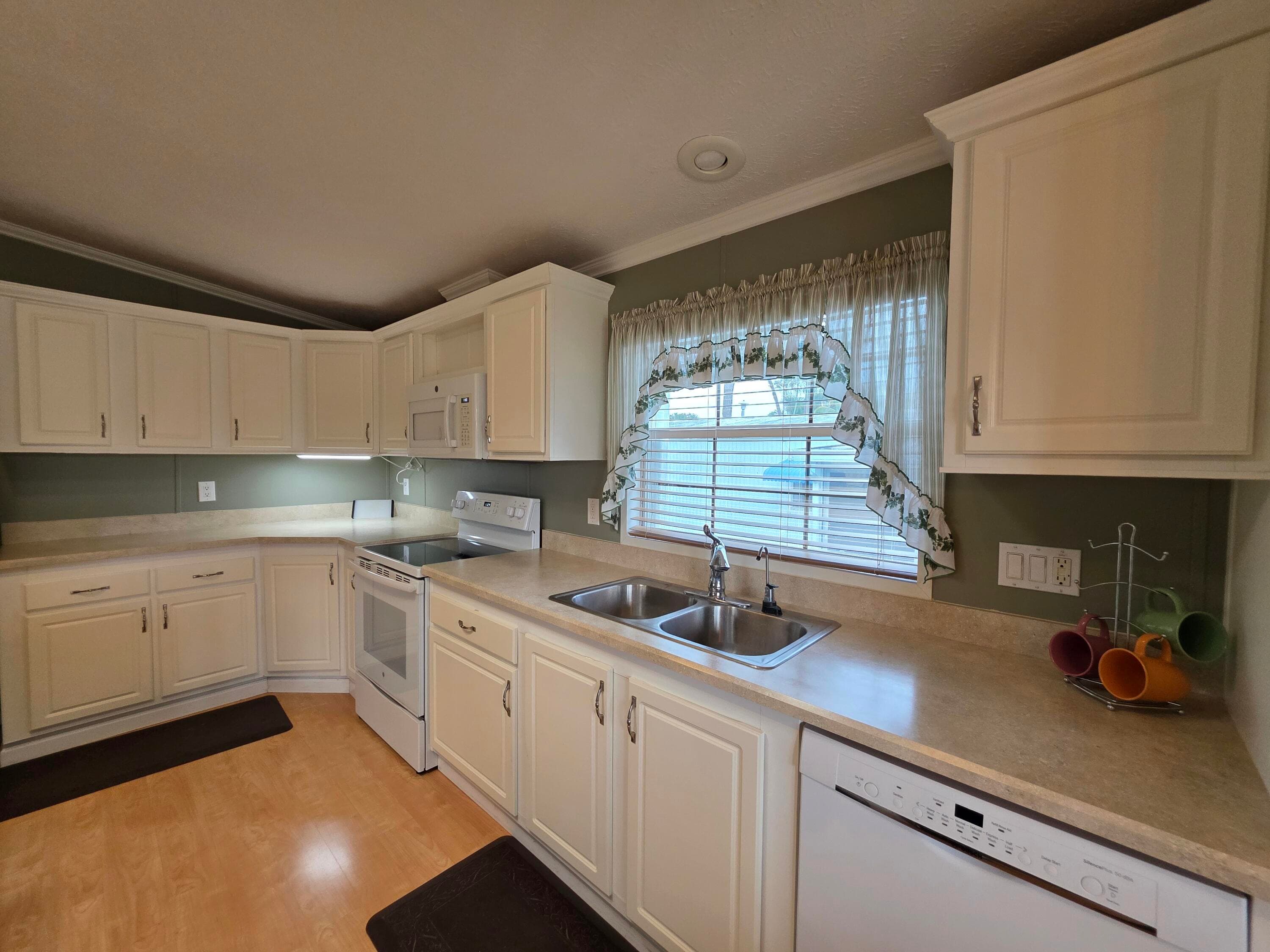 4124 8th Court, Lantana, FL 33462 — photo 8 of 24
