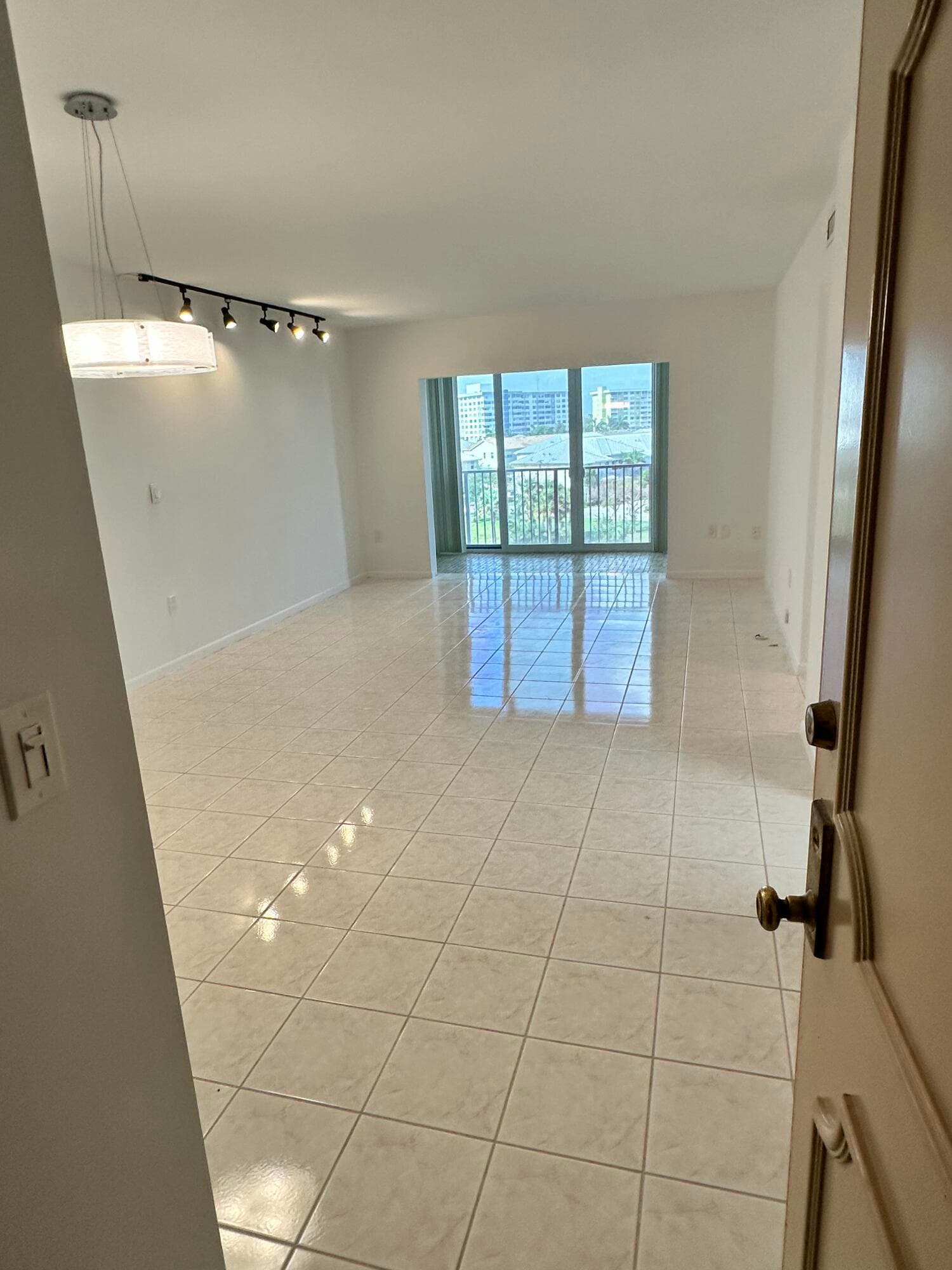 3850 Washington Street 510, Hollywood, FL 33021 — photo 13 of 43