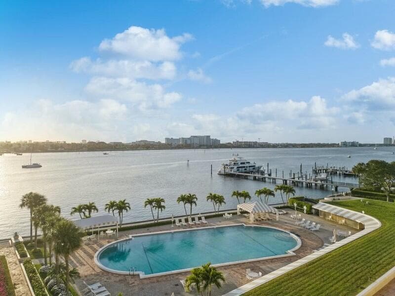 150 Bradley Place 605, Palm Beach, FL 33480 — photo 14 of 28