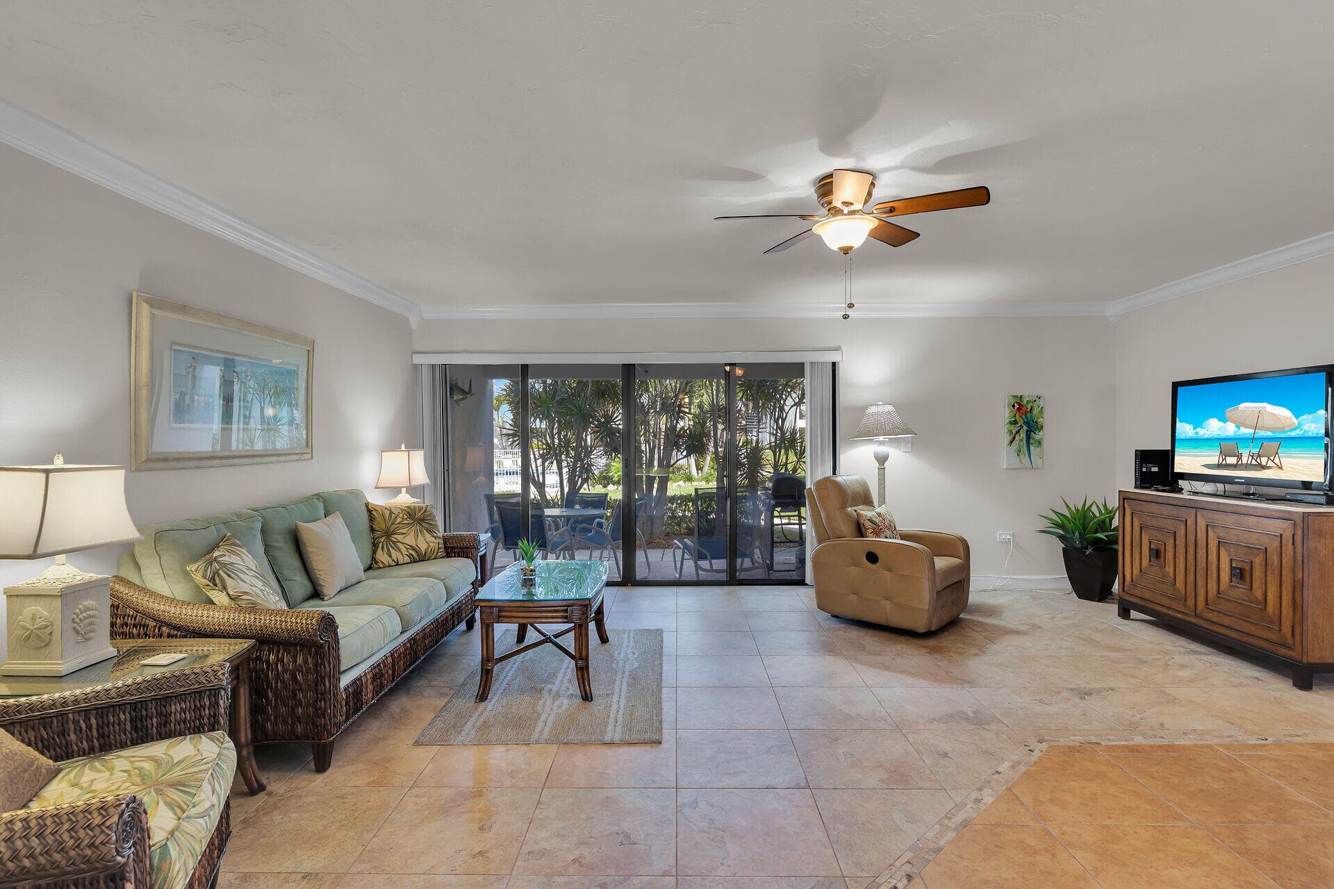 601 W Ocean Dr Drive 203a, Key Colony Beach, FL 33051 — photo 12 of 40