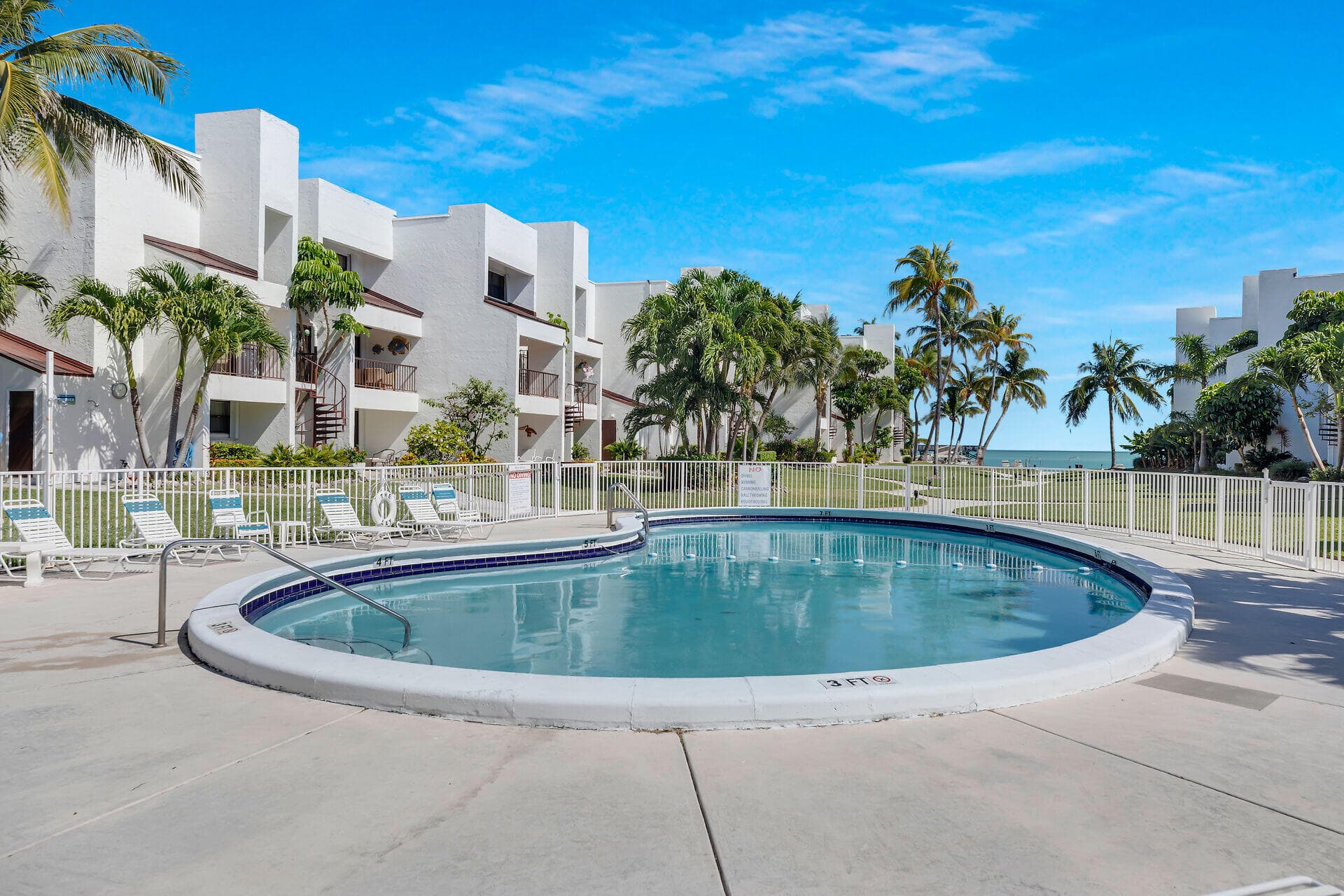 601 W Ocean Dr Drive 203a, Key Colony Beach, FL 33051 — photo 40 of 40