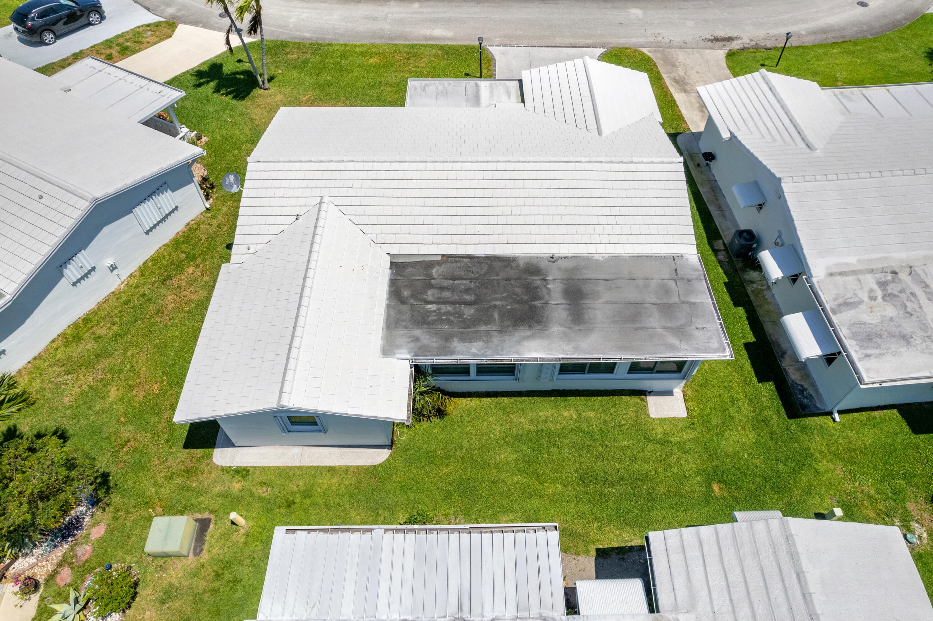 2198 SW 12th Avenue, Boynton Beach, FL 33426 — photo 32 of 61