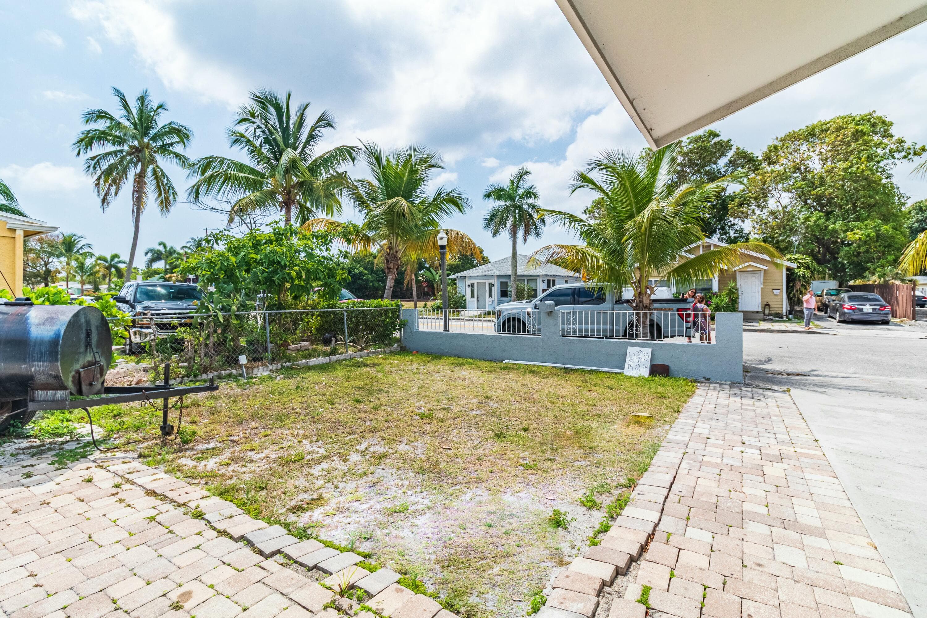 513 El Vedado, West Palm Beach, FL 33405 — photo 5 of 27