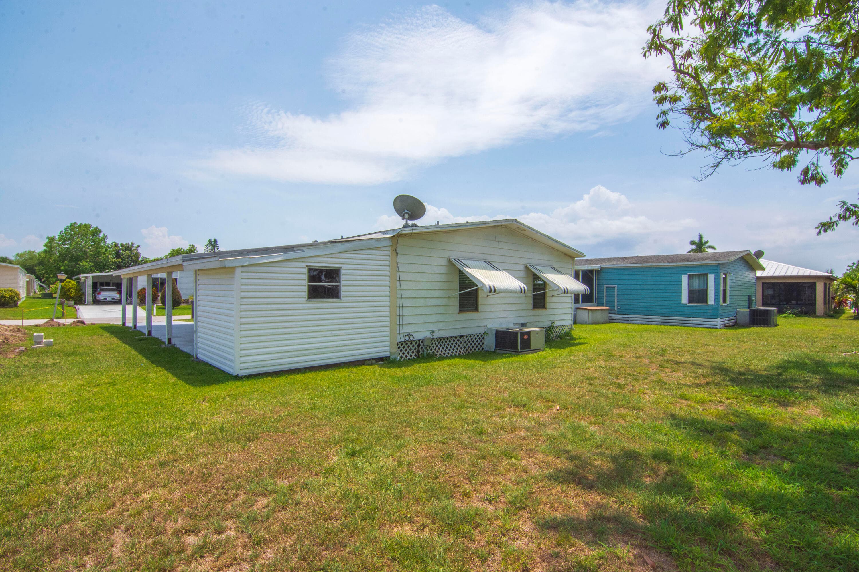 14086 Dalia Avenue, Fort Pierce, FL 34951 — photo 4 of 37
