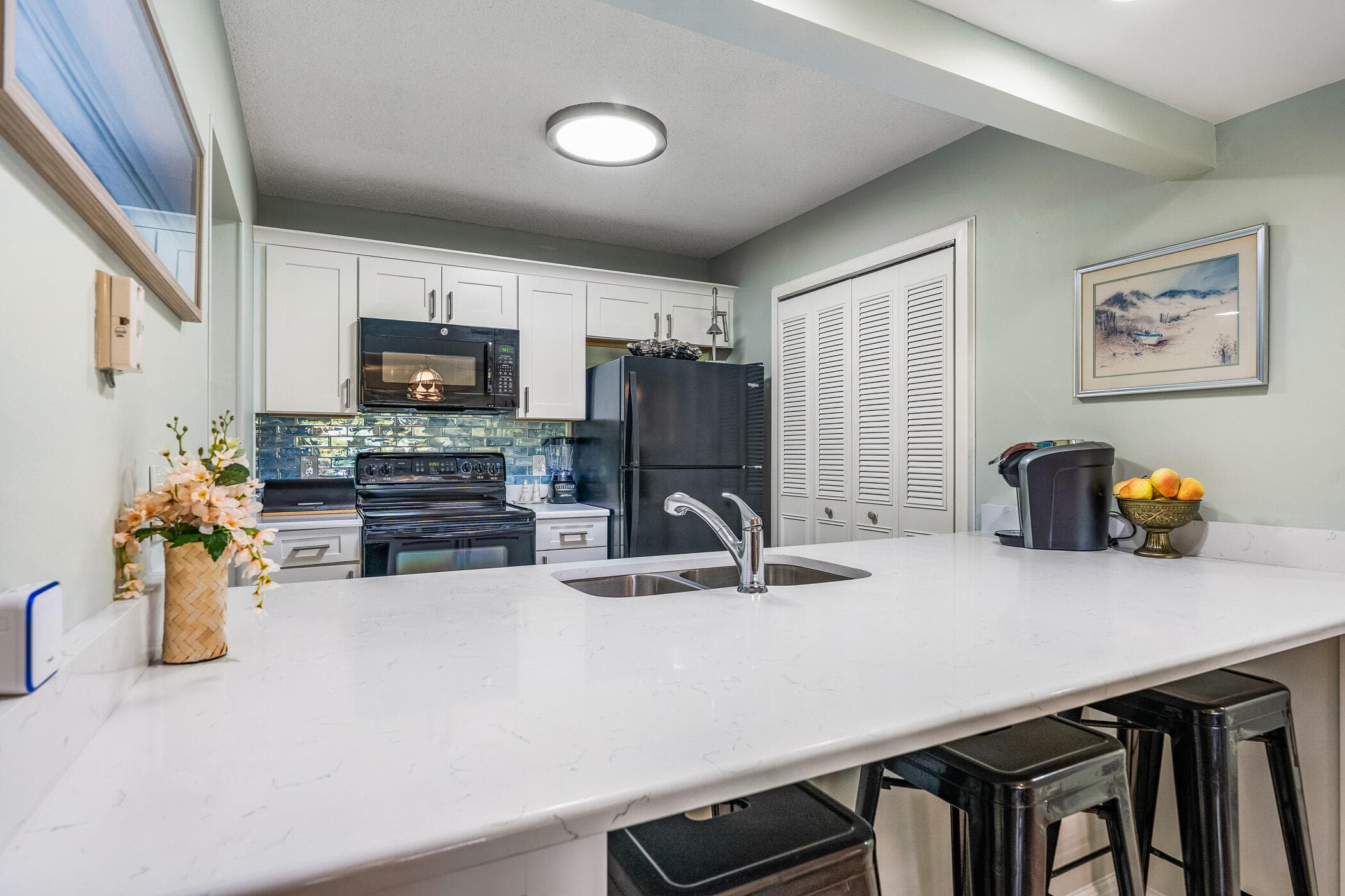28 Plantation Drive 204, Vero Beach, FL 32966 — photo 22 of 59