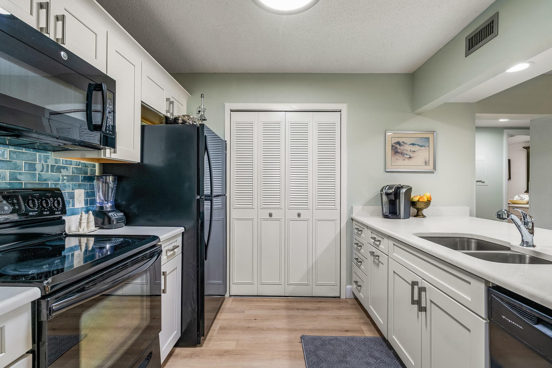 28 Plantation Drive 204, Vero Beach, FL 32966 — photo 23 of 59