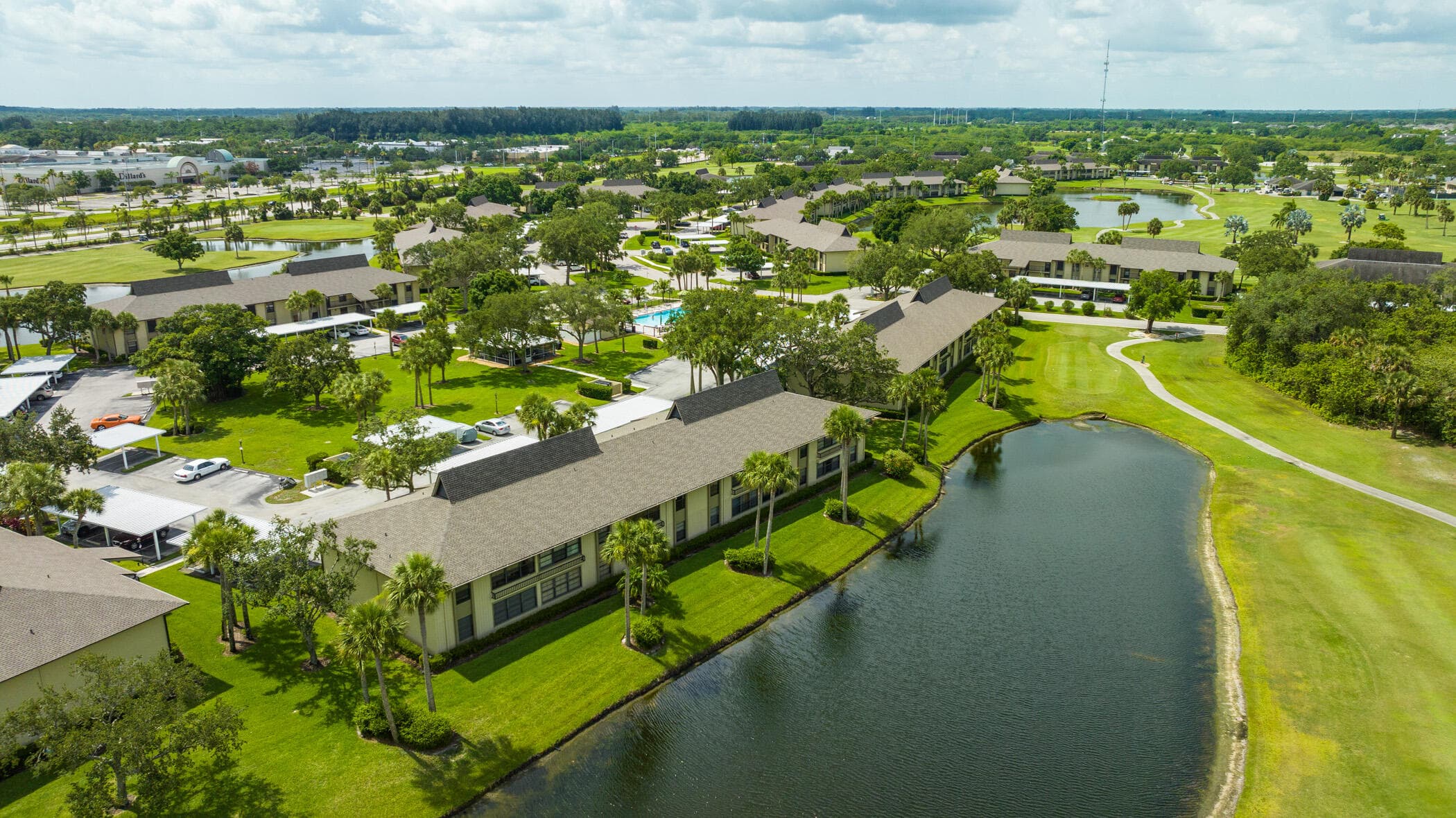 28 Plantation Drive 204, Vero Beach, FL 32966 — photo 38 of 59