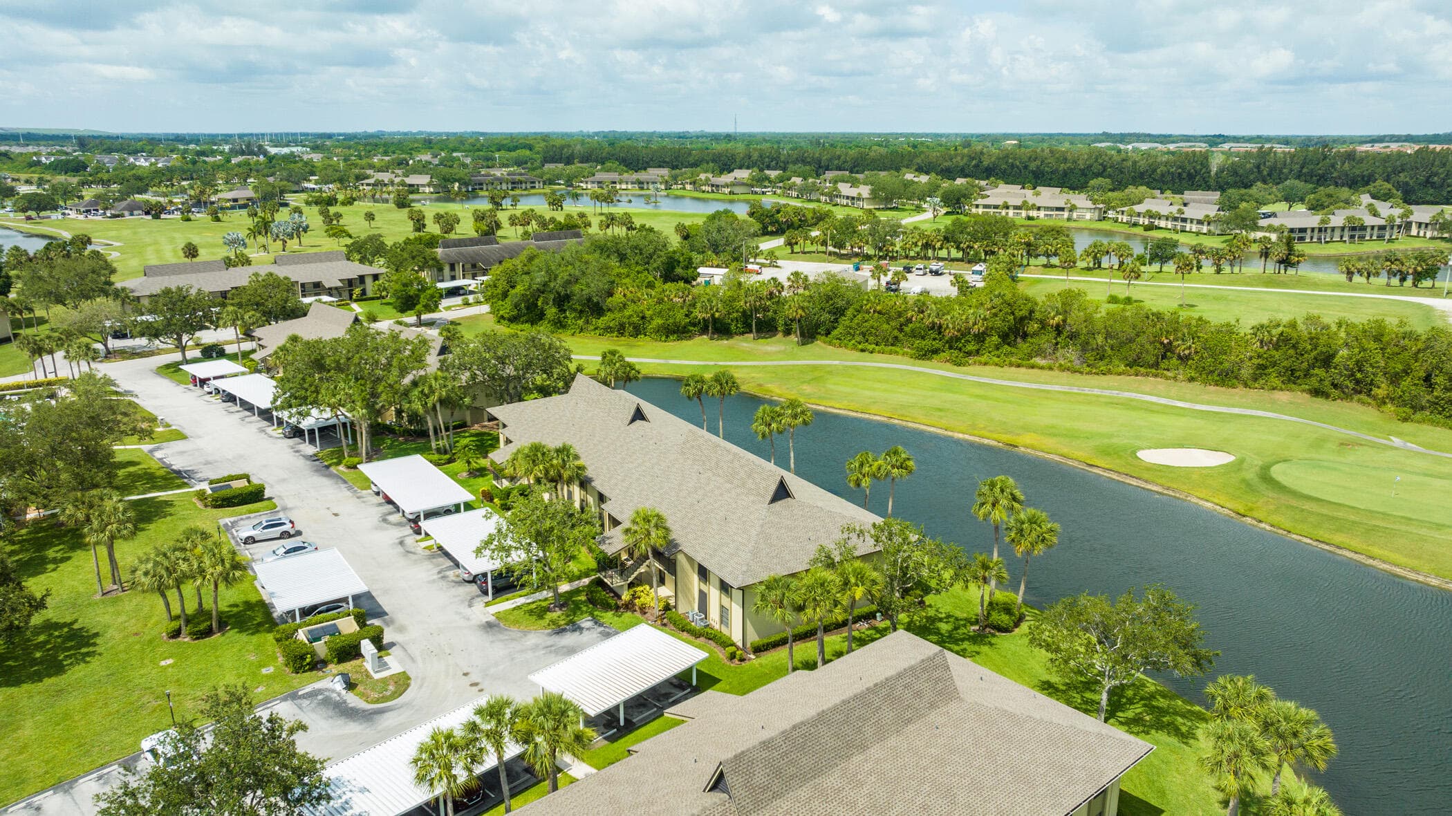28 Plantation Drive 204, Vero Beach, FL 32966 — photo 40 of 59