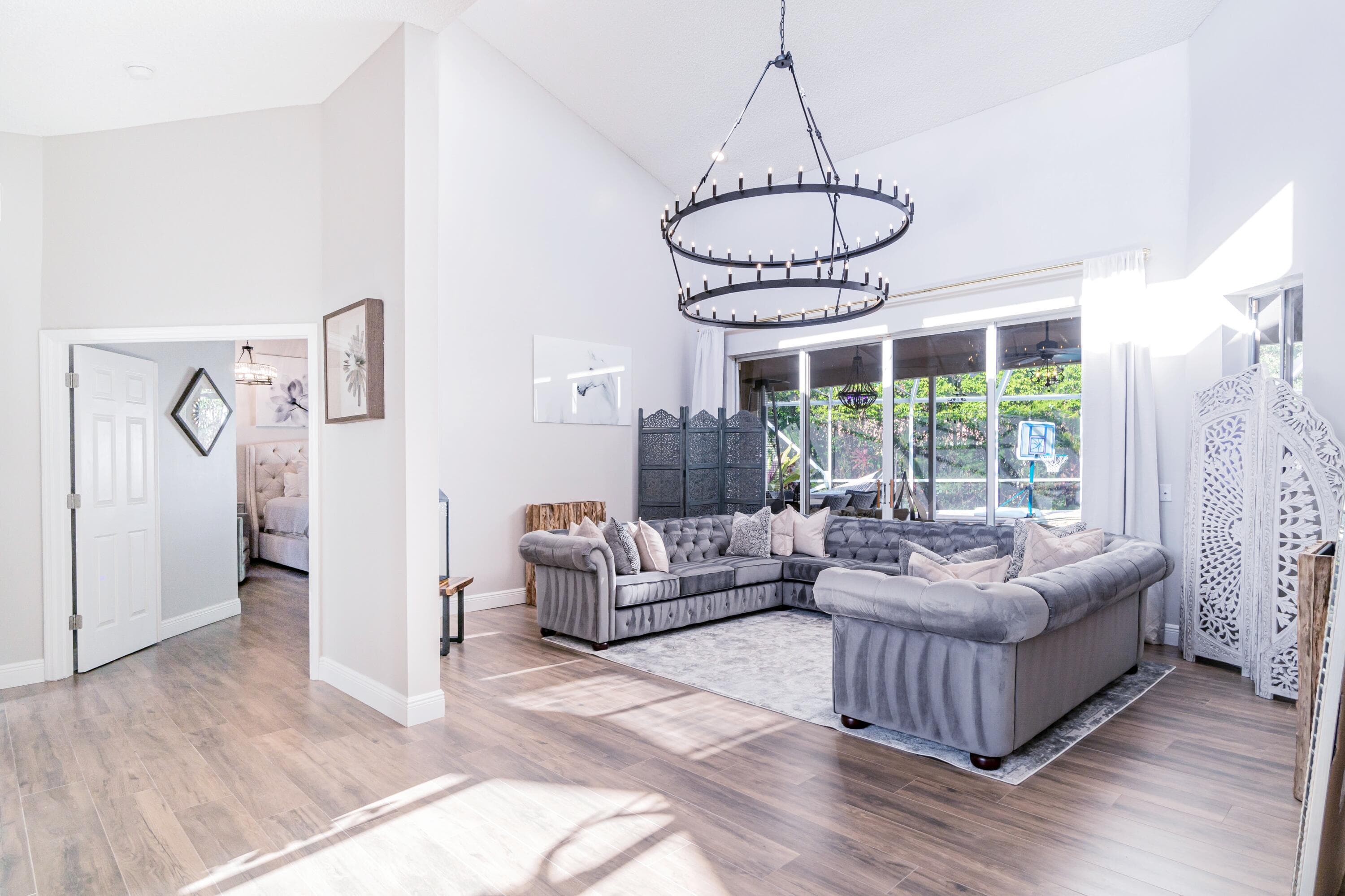 15835 Meadow Wood Drive, Wellington, FL 33414 — photo 15 of 61