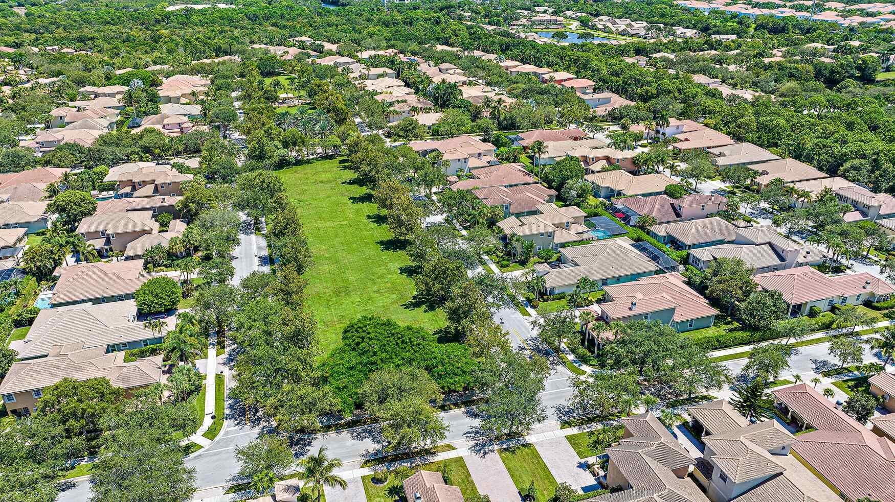 102 Via Santa Cruz, Jupiter, FL 33458 — photo 29 of 30