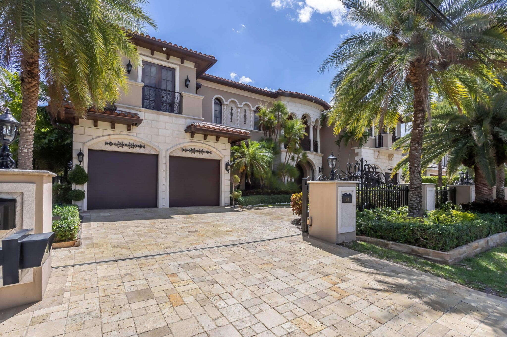 3870 NE 31st Avenue, Lighthouse Point, FL 33064 — photo 11 of 151