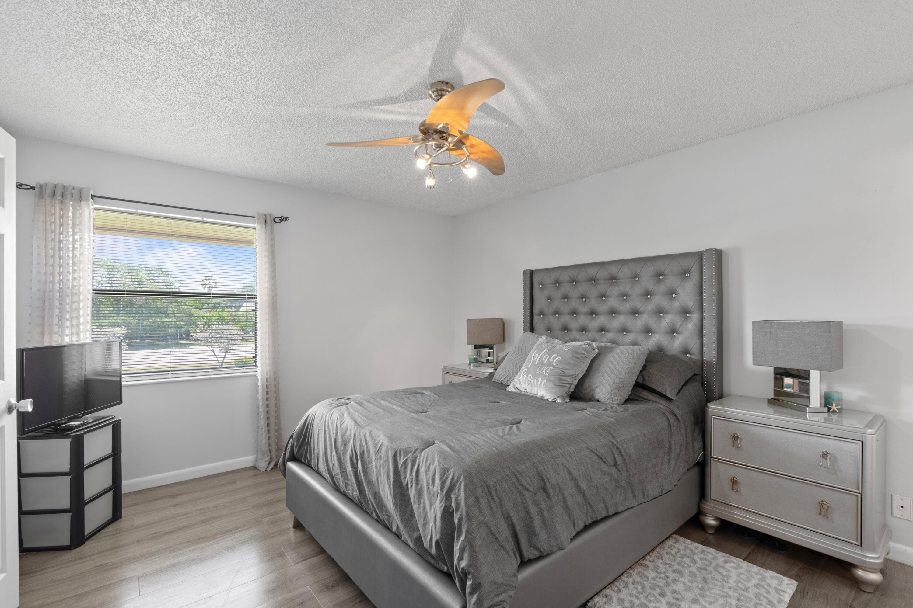 22100 Palms Way 204, Boca Raton, FL 33433 — photo 10 of 32