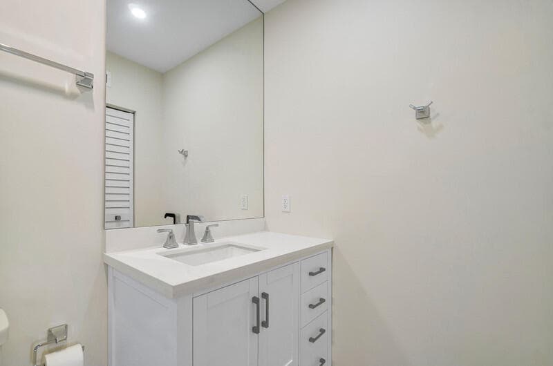 170 Celestial Way 1-5, Juno Beach, FL 33408 — photo 27 of 43